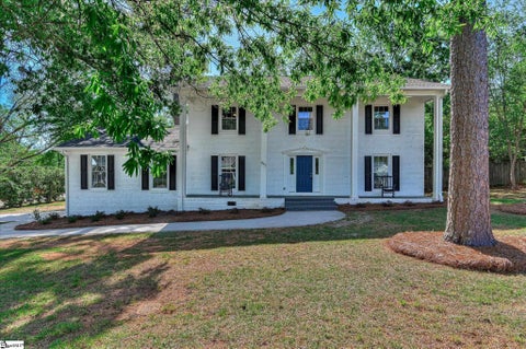 Photo of 847 Hillcrest Street, Edgefield, SC 29824 (MLS # 1595005)