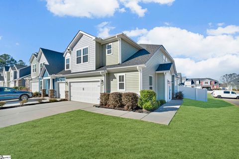 Photo of 100 Greensdale Lane, Easley, SC 29642 (MLS # 1577881)