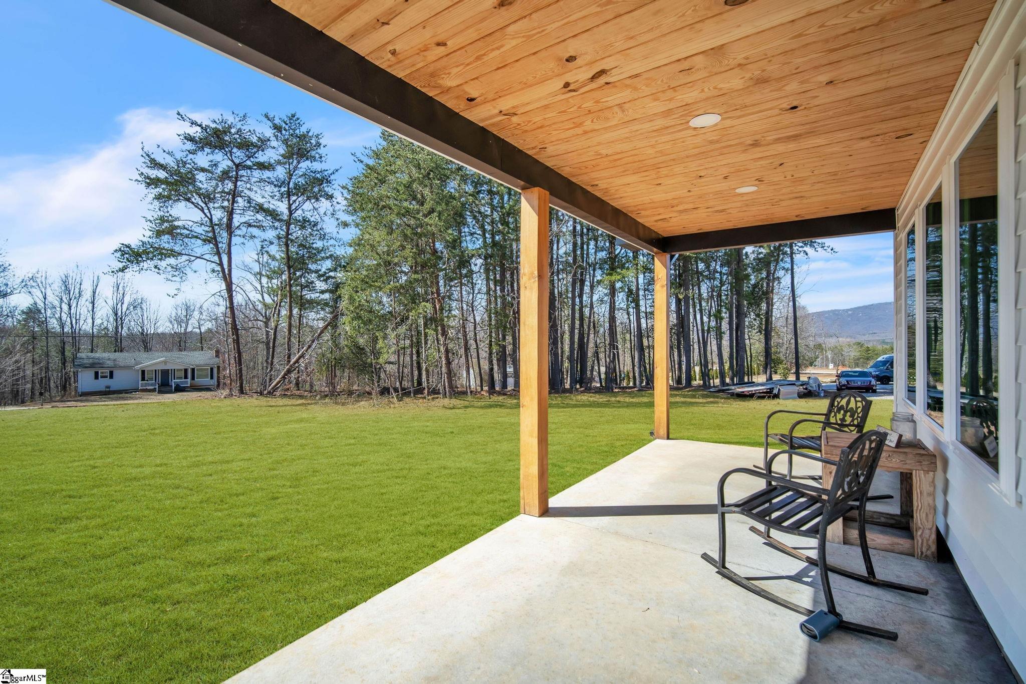 269 S Glassy Mountain Road