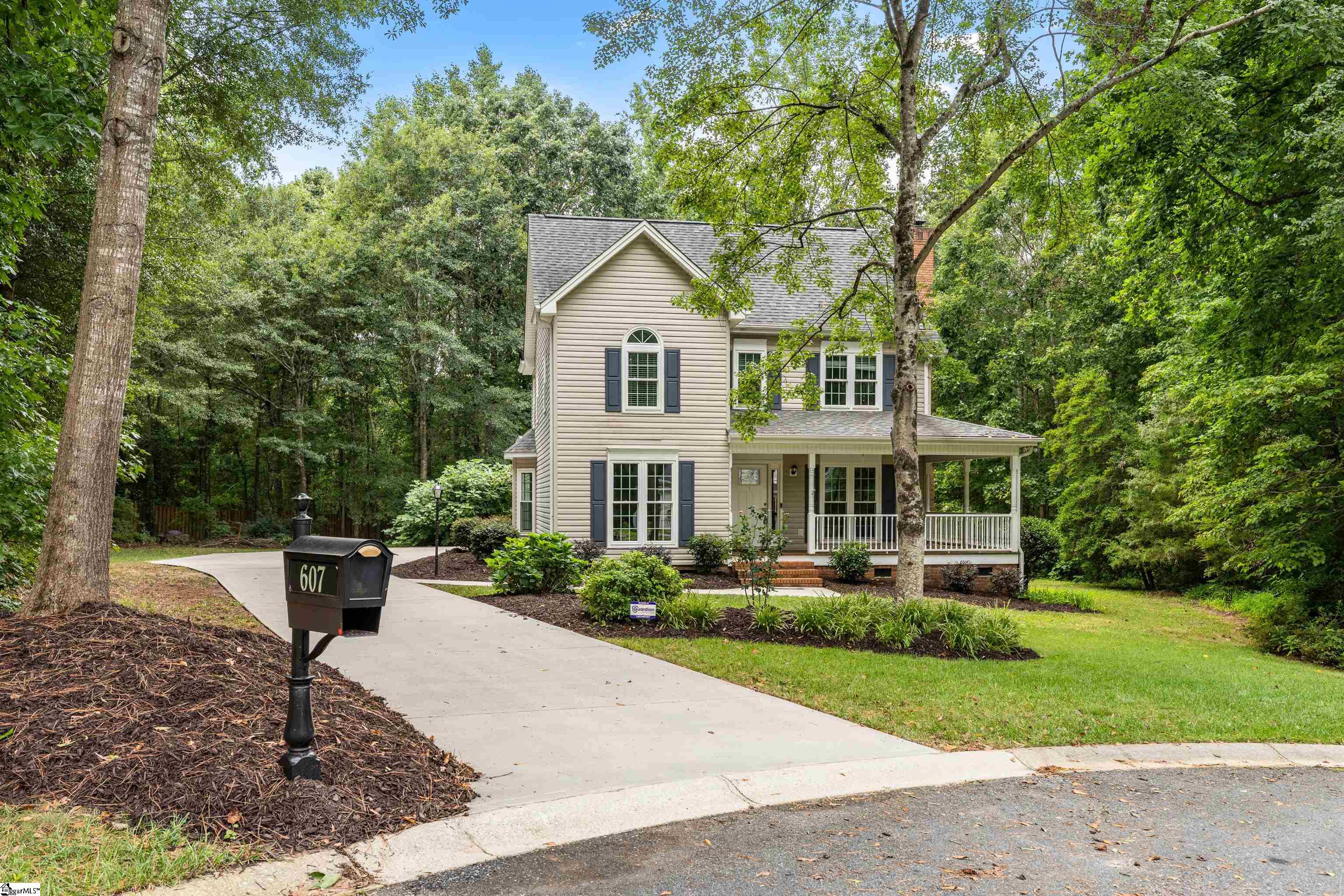 607 Shadow Oaks Drive