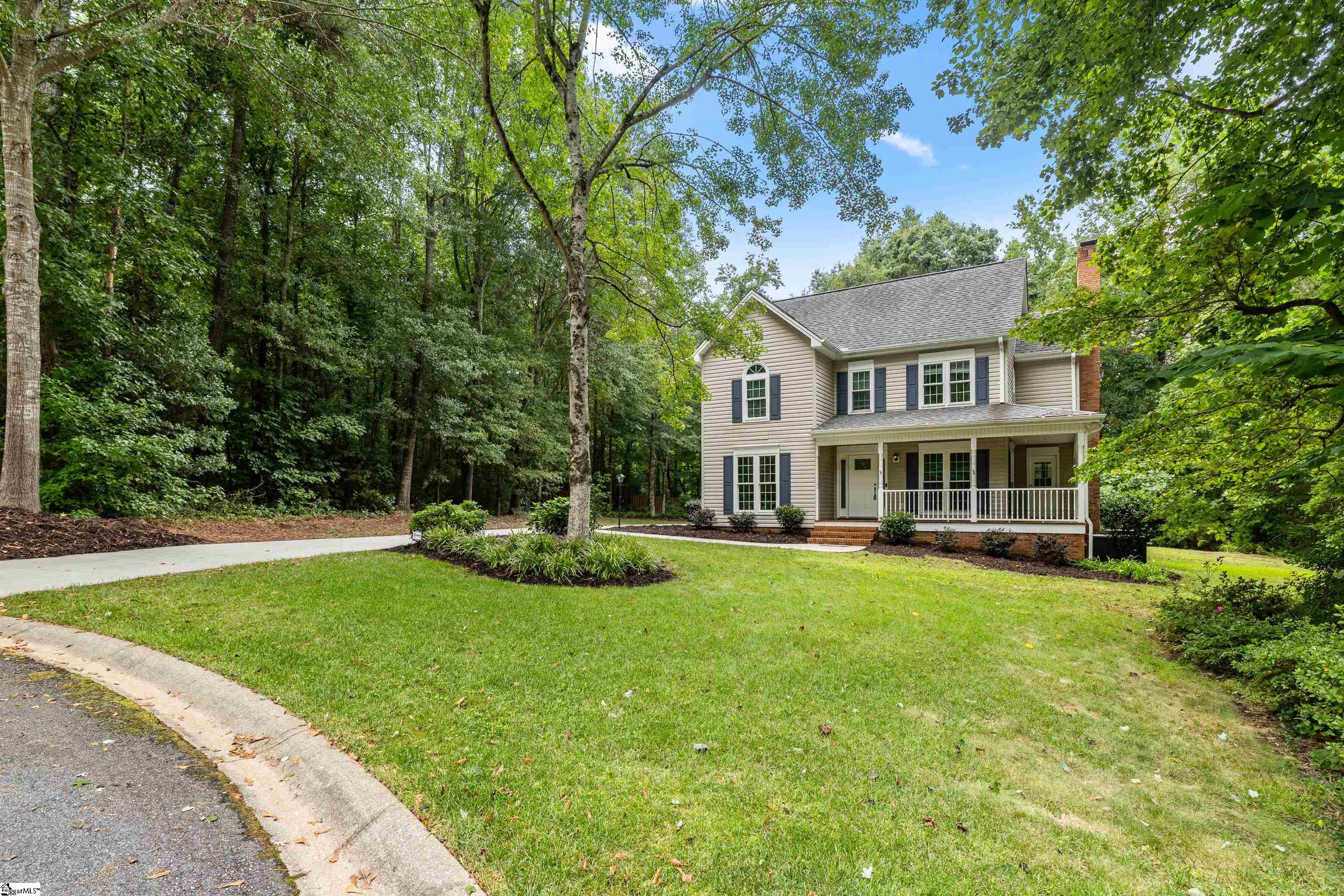 607 Shadow Oaks Drive