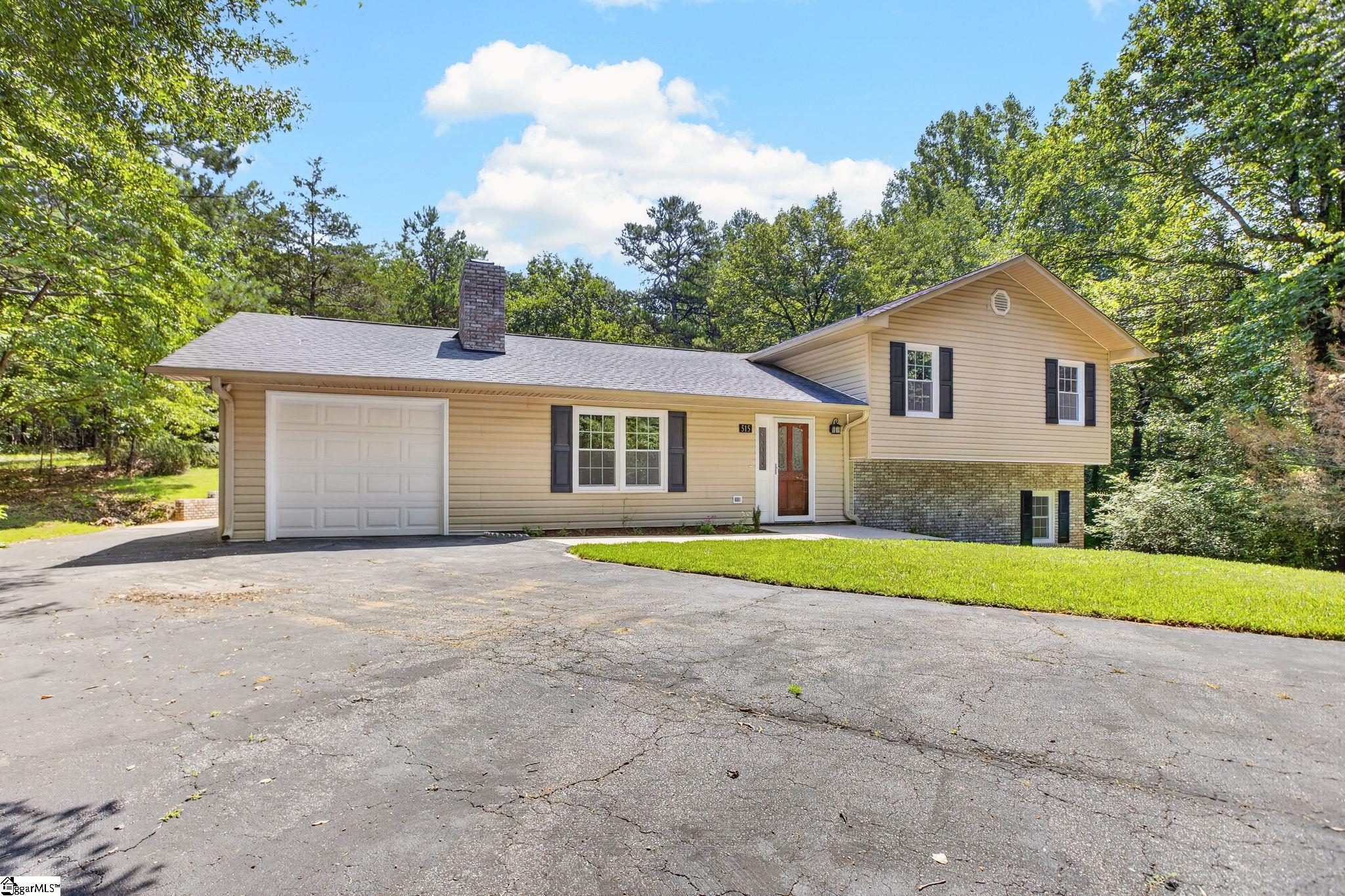 515 Hartwell Drive