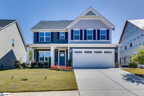 Photo of 12 Dunroyal Road, Fountain Inn, SC 29644 (MLS # 1571283)