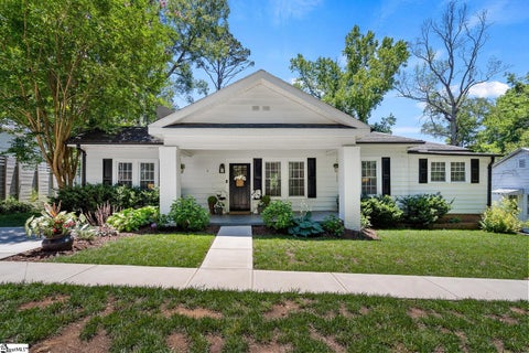 Photo of 6 Rogers Avenue, Greenville, SC 29617 (MLS # 1593724)