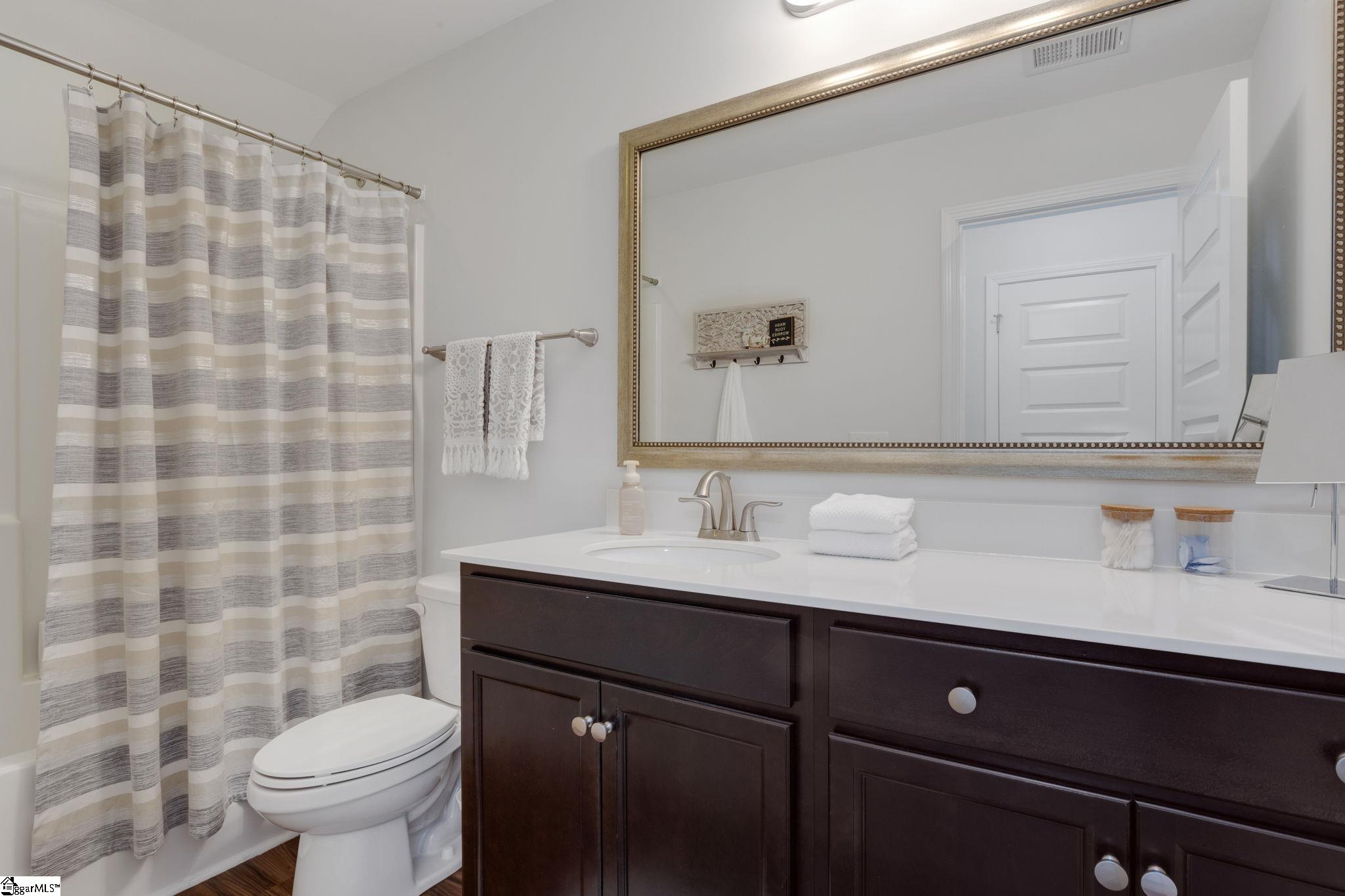 Greer, South Carolina 29650, United States, 4 Bedrooms Bedrooms, ,3 BathroomsBathrooms,Residential,Active,213481