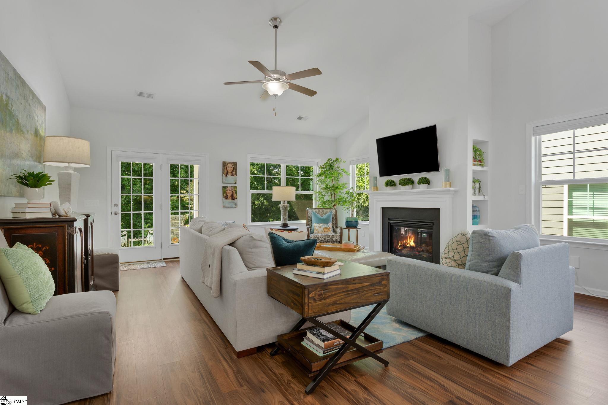 Greer, South Carolina 29650, United States, 4 Bedrooms Bedrooms, ,3 BathroomsBathrooms,Residential,Active,213481