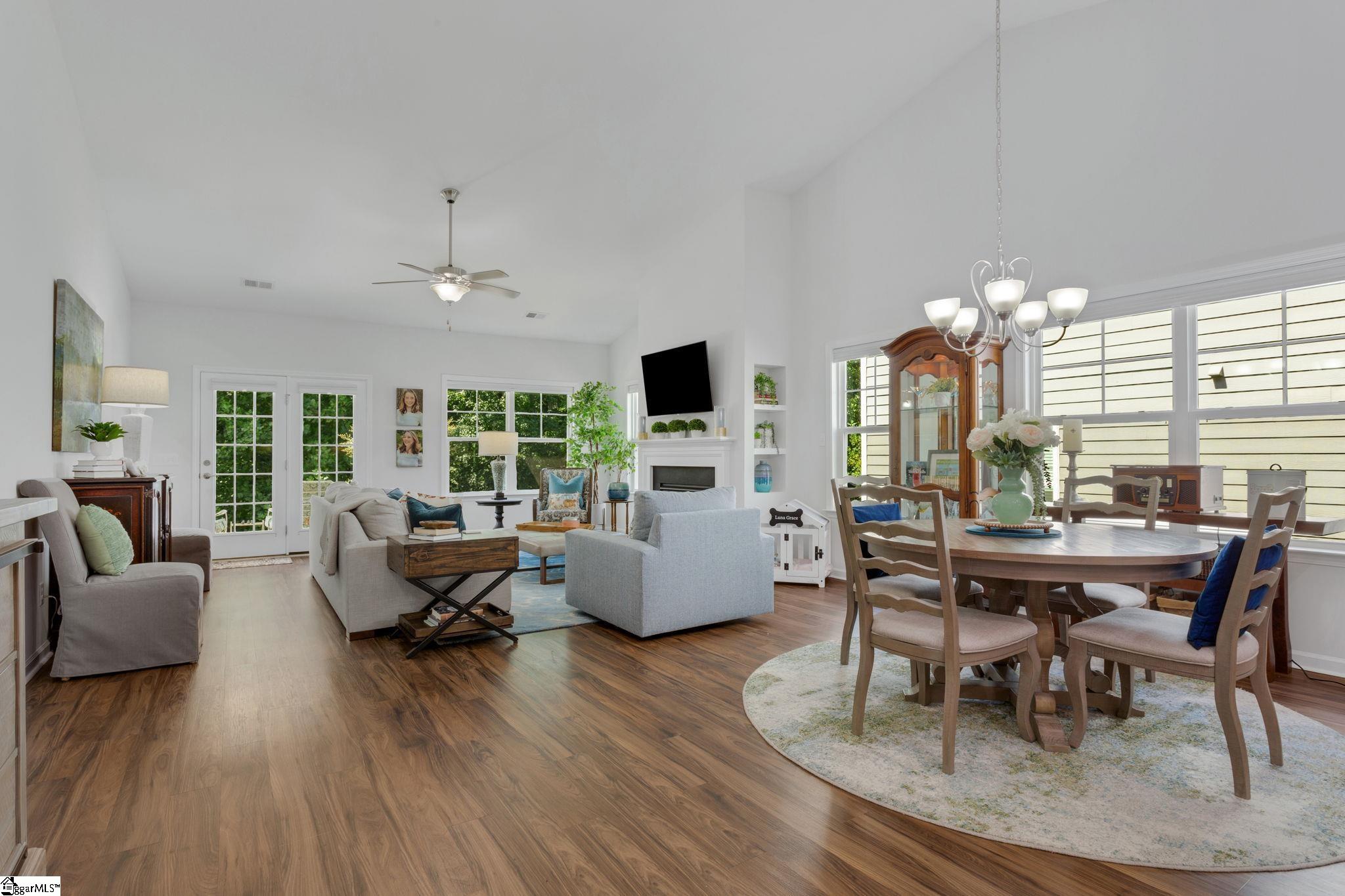 Greer, South Carolina 29650, United States, 4 Bedrooms Bedrooms, ,3 BathroomsBathrooms,Residential,Active,213481