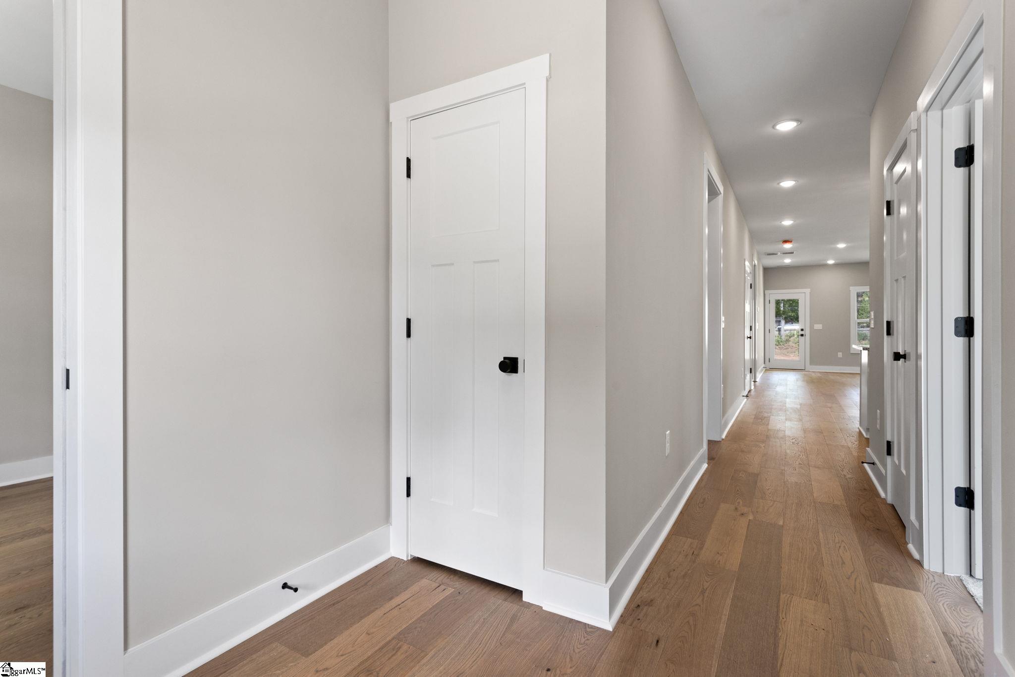 18A N Georgia Avenue