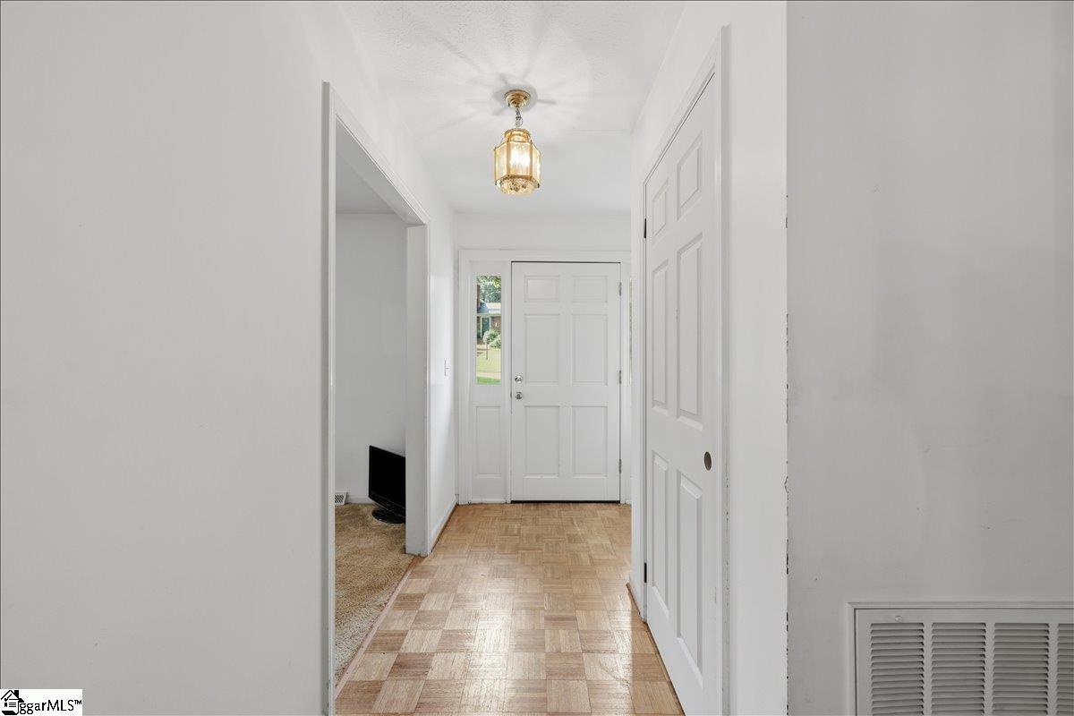 201 Wallingford Road