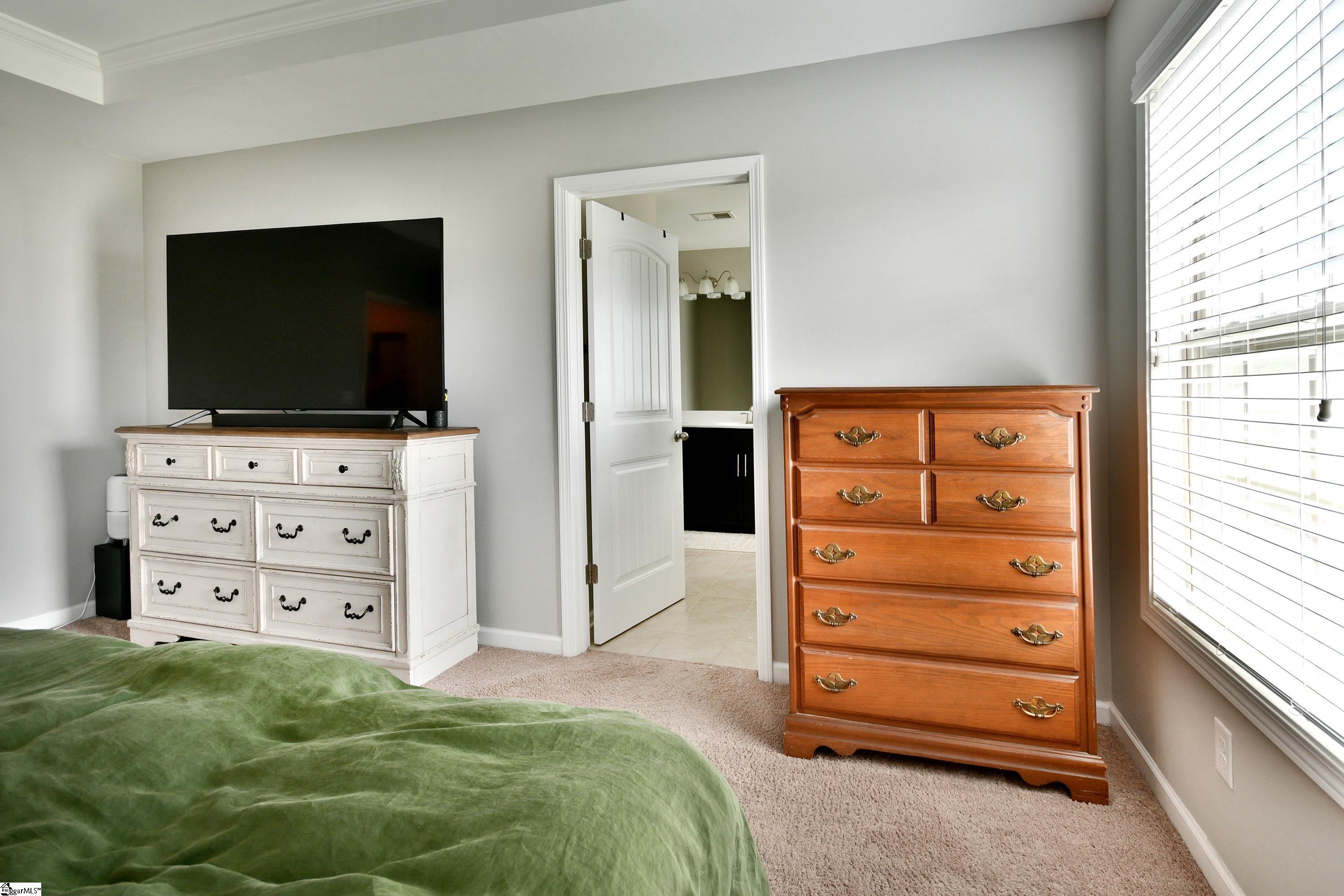 Simpsonville, South Carolina 29680, United States, 4 Bedrooms Bedrooms, ,3 BathroomsBathrooms,Residential,Active,198431