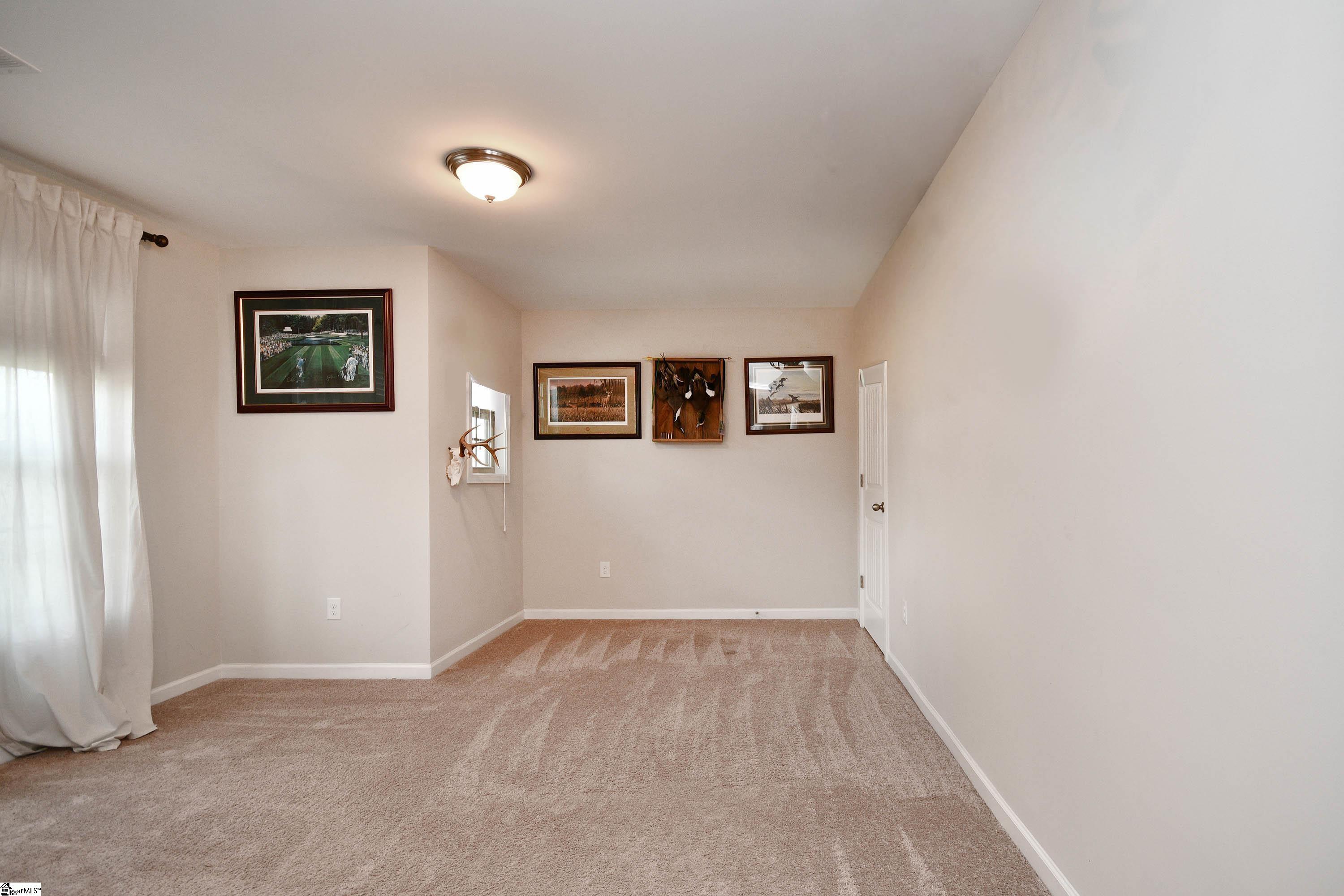 Simpsonville, South Carolina 29680, United States, 4 Bedrooms Bedrooms, ,3 BathroomsBathrooms,Residential,Active,198431