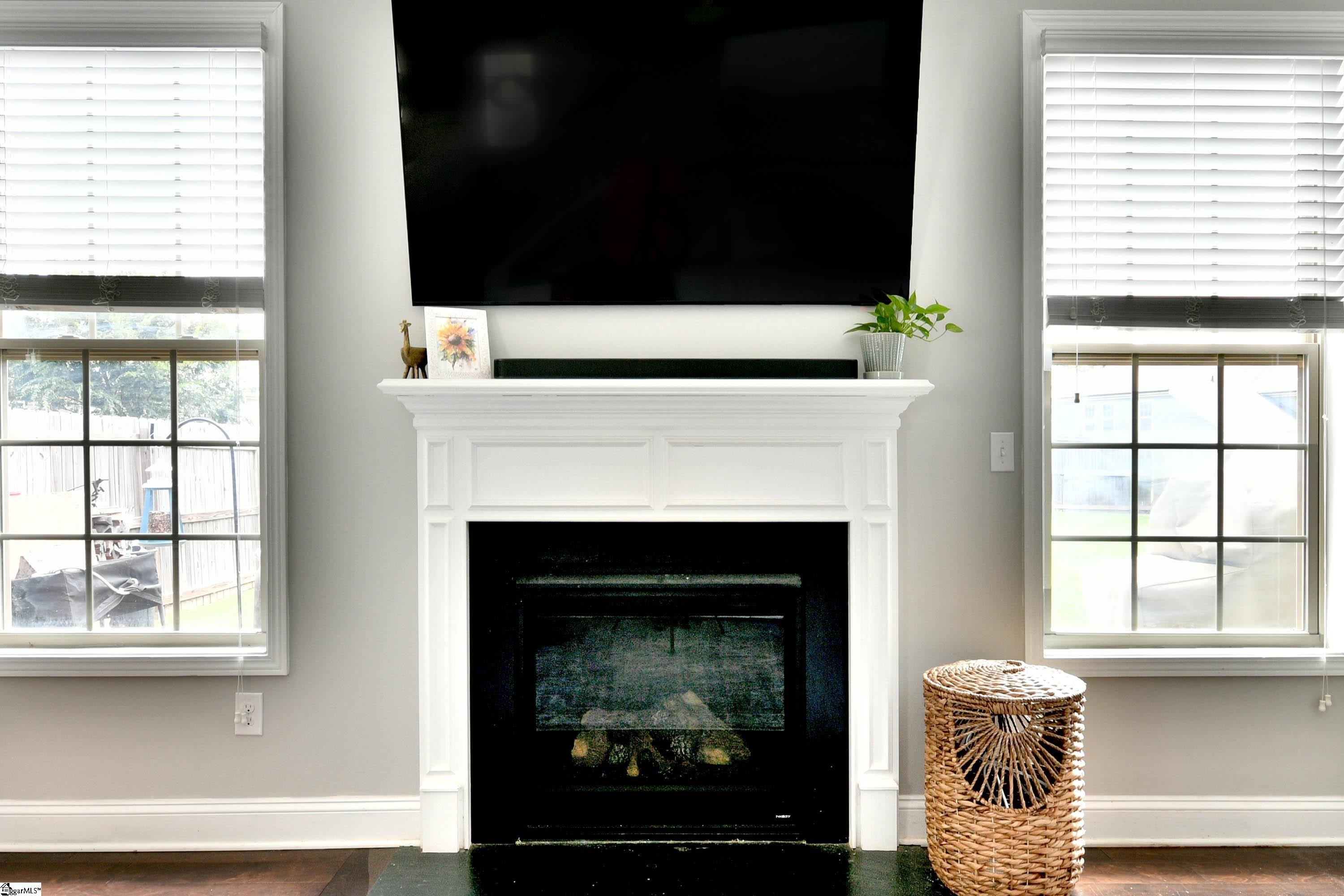 Simpsonville, South Carolina 29680, United States, 4 Bedrooms Bedrooms, ,3 BathroomsBathrooms,Residential,Active,198431