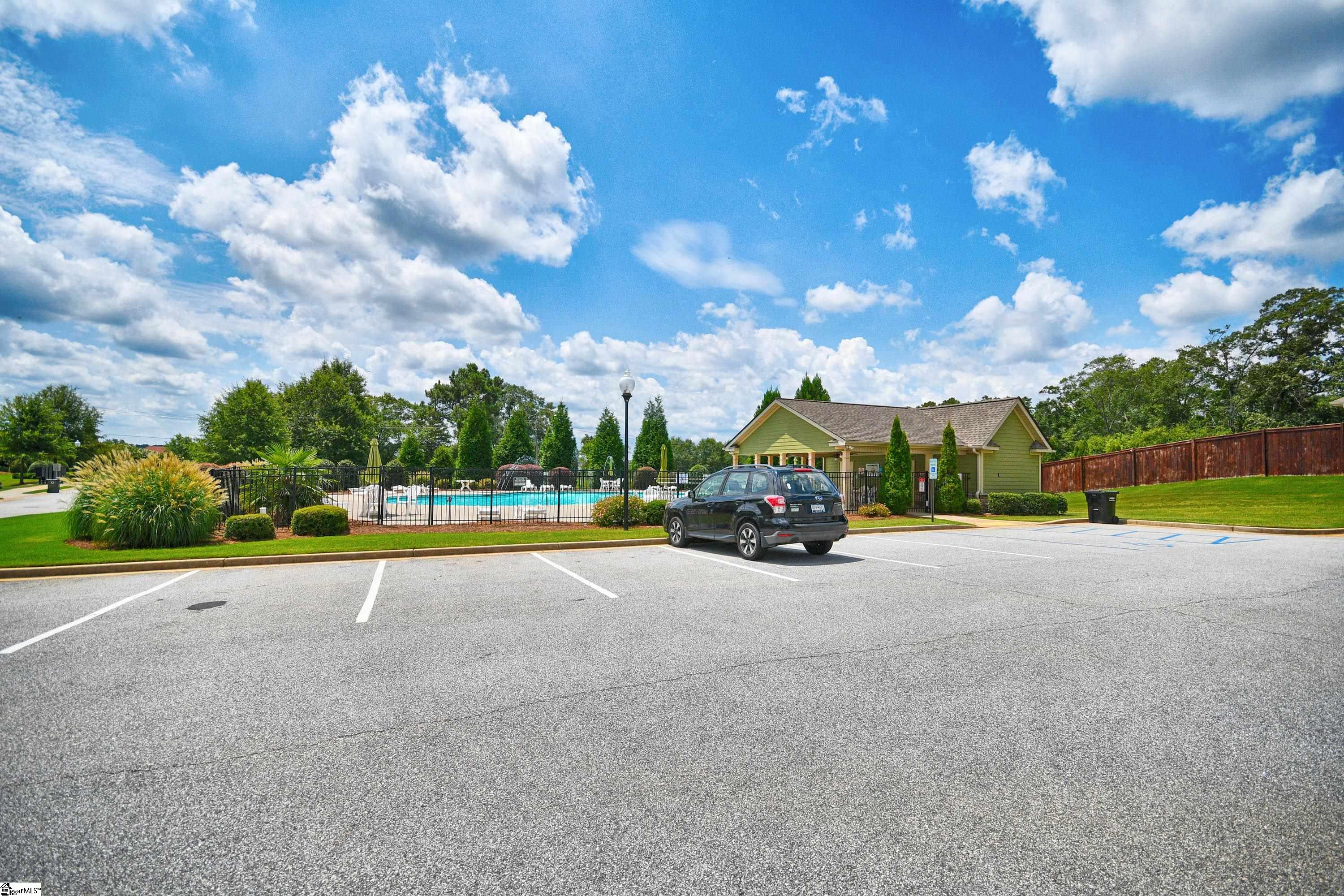 Simpsonville, South Carolina 29680, United States, 4 Bedrooms Bedrooms, ,3 BathroomsBathrooms,Residential,Active,198431