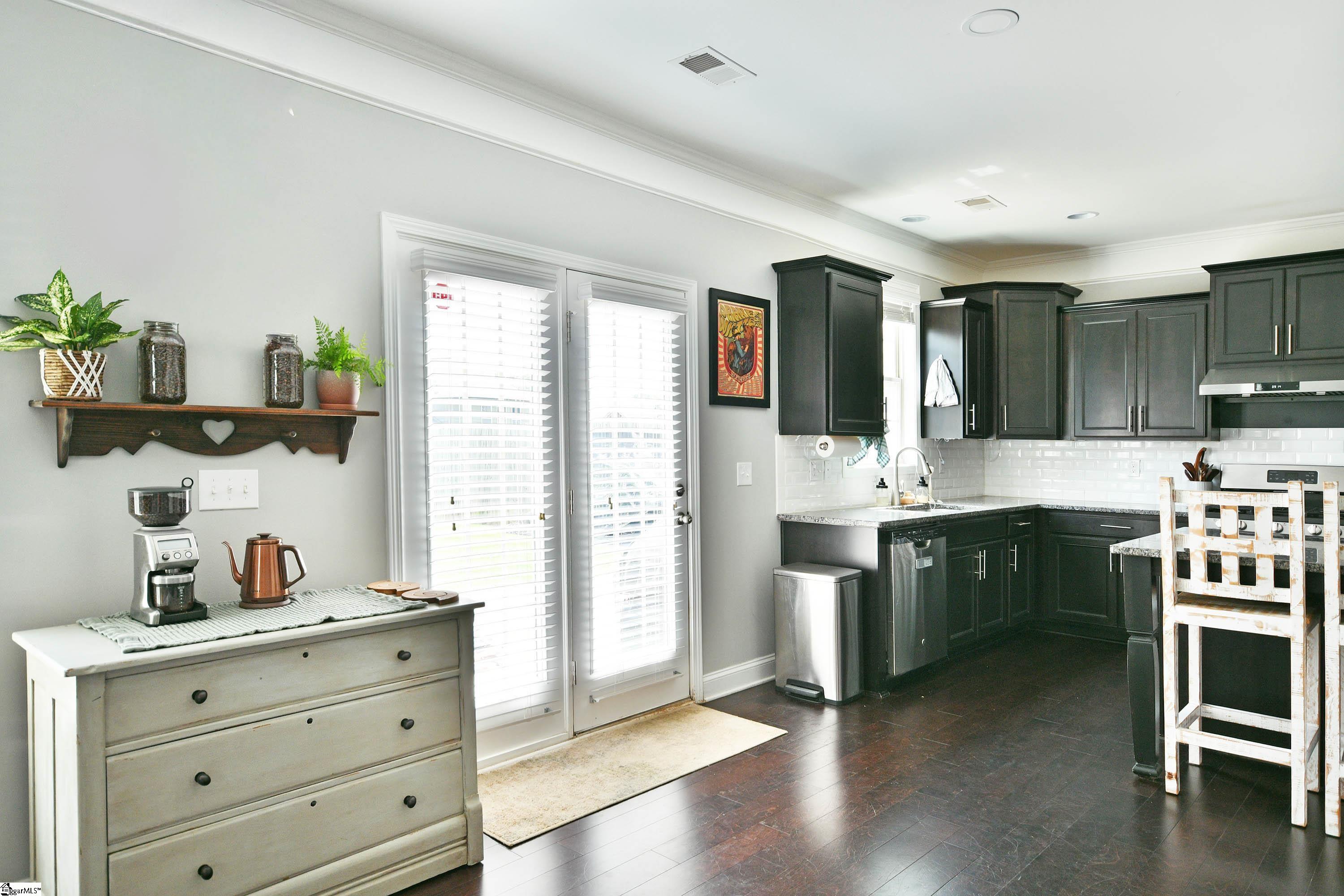 Simpsonville, South Carolina 29680, United States, 4 Bedrooms Bedrooms, ,3 BathroomsBathrooms,Residential,Active,198431