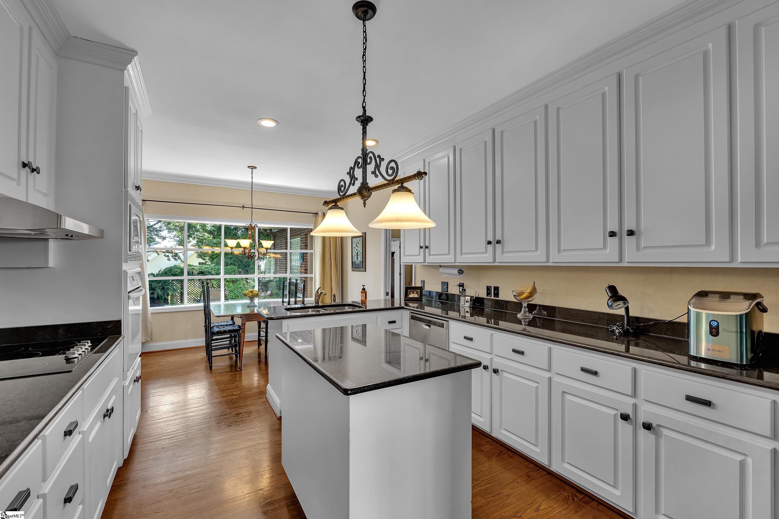 105 N Bennington Drive