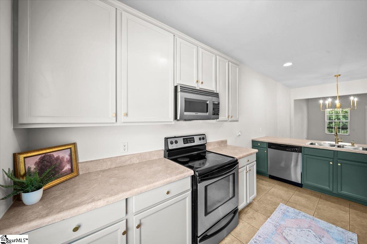 533 E Perkins Creek Road