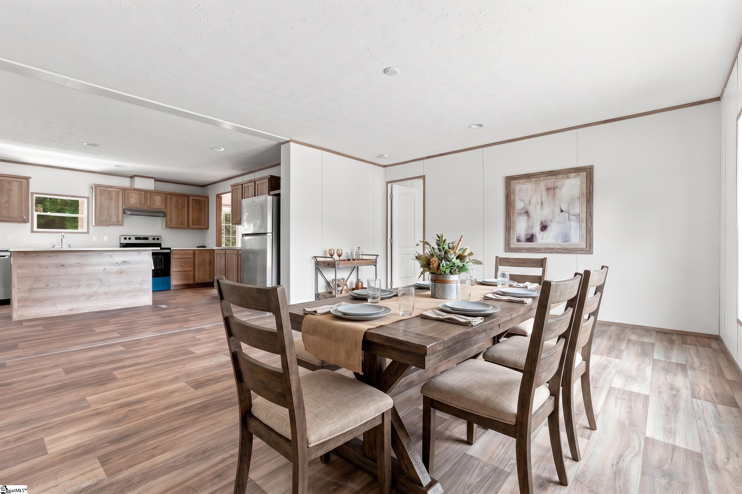 123 Spear Road