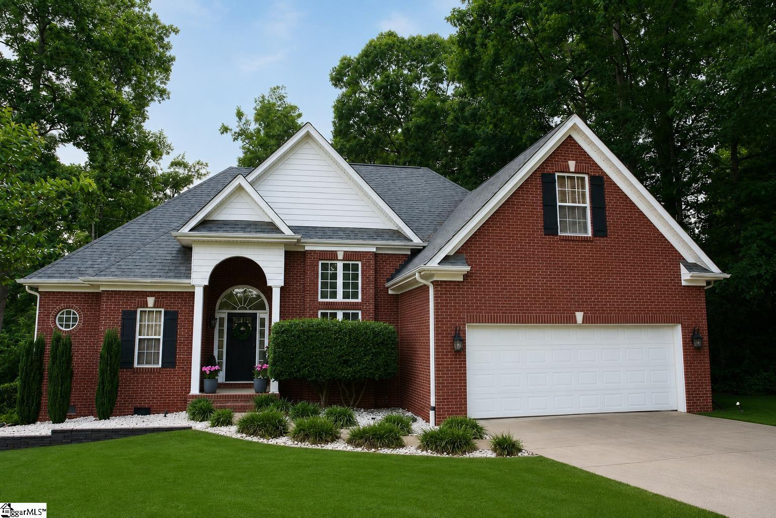 512 Scenic Oak Drive