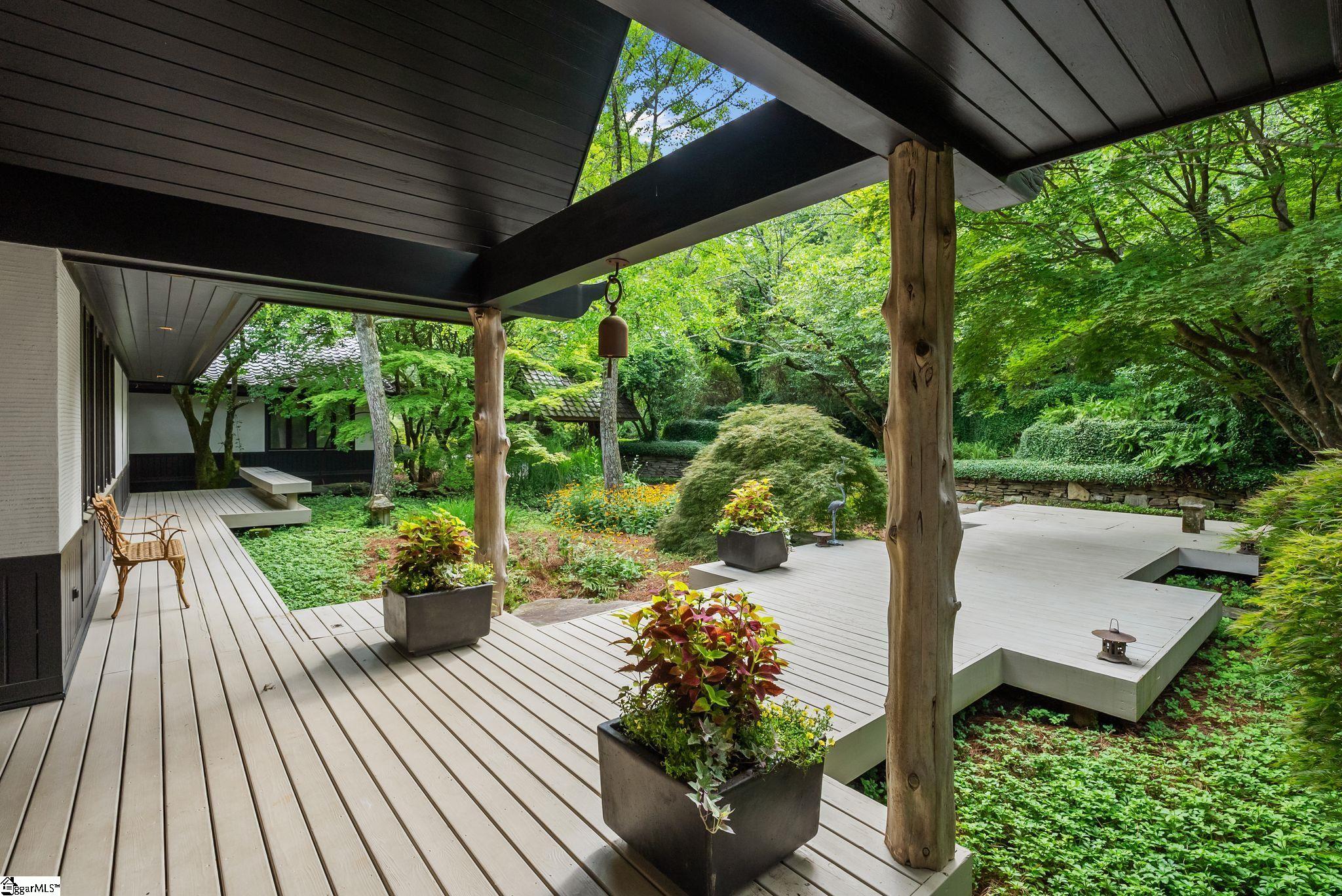 110 Huckleberry Ridge