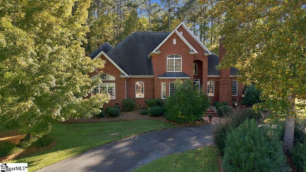 306 Parkwood Road