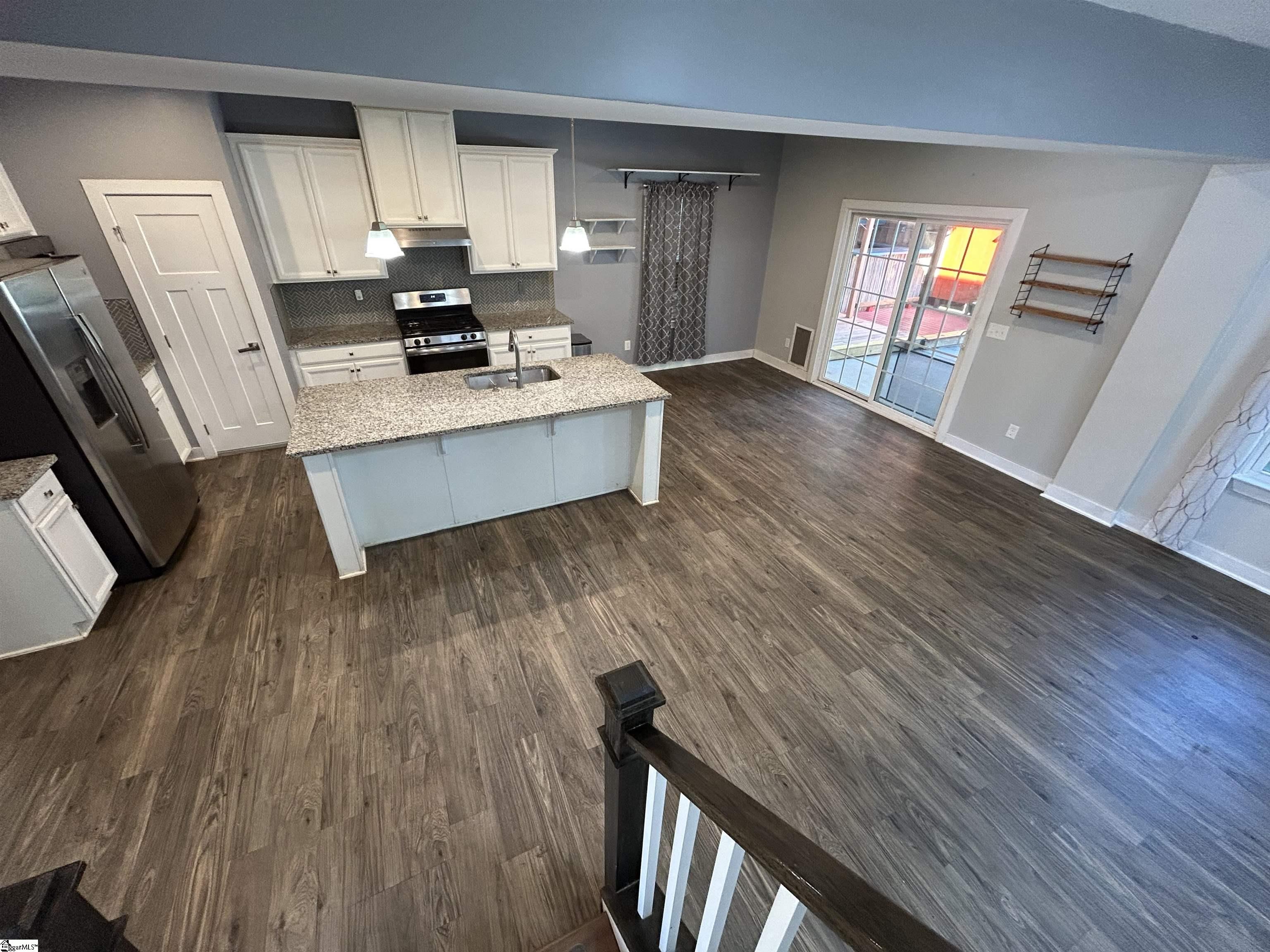 Easley, South Carolina 29642, United States, 4 Bedrooms Bedrooms, ,3 BathroomsBathrooms,Residential,Active,195955