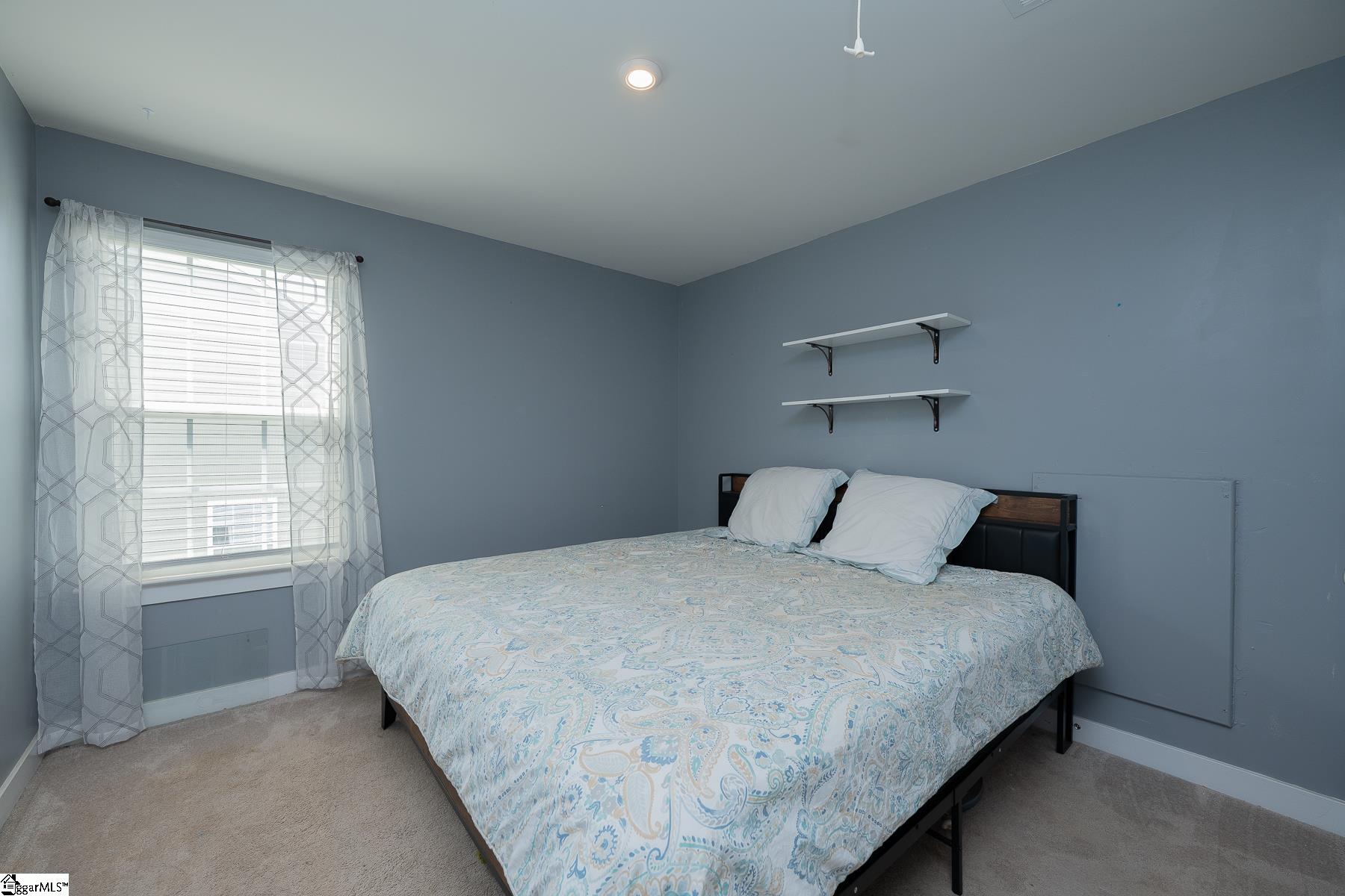 Easley, South Carolina 29642, United States, 4 Bedrooms Bedrooms, ,3 BathroomsBathrooms,Residential,Active,195955