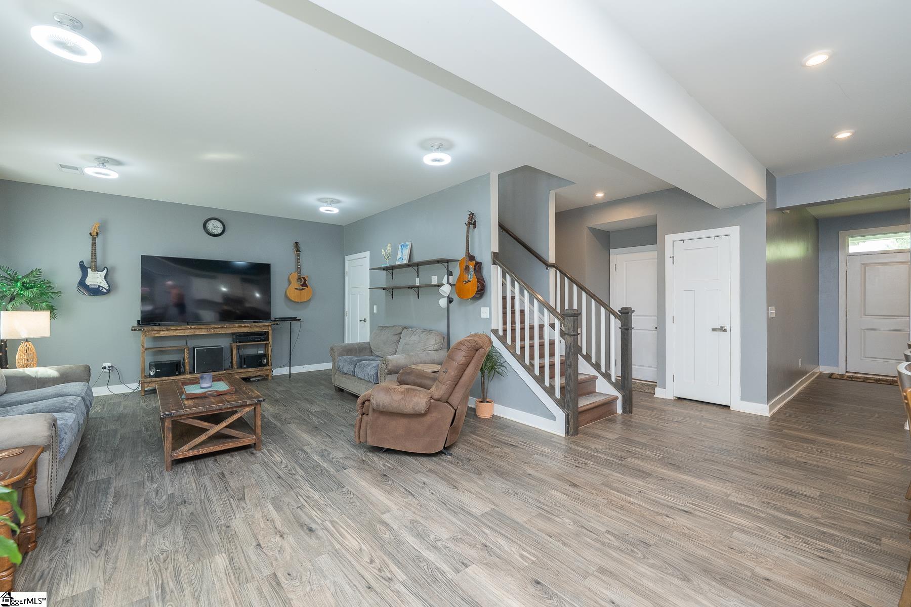 Easley, South Carolina 29642, United States, 4 Bedrooms Bedrooms, ,3 BathroomsBathrooms,Residential,Active,195955