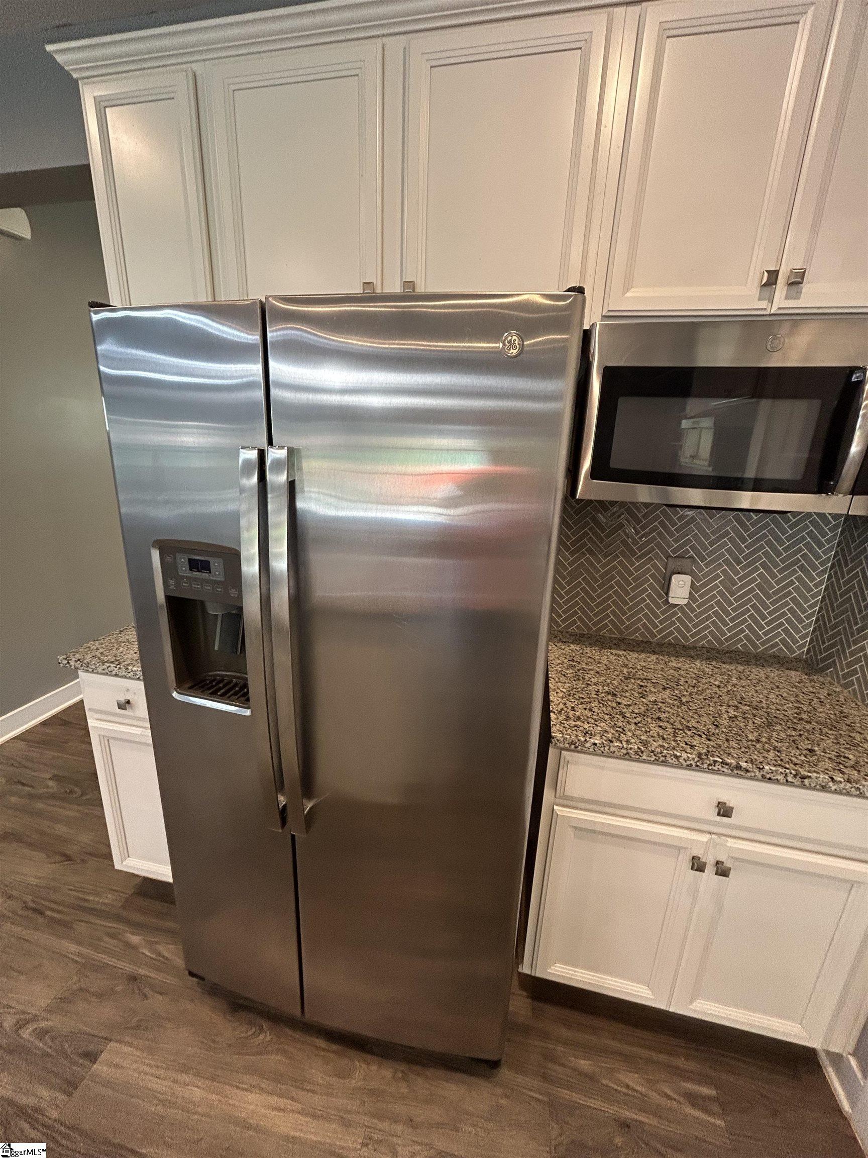 Easley, South Carolina 29642, United States, 4 Bedrooms Bedrooms, ,3 BathroomsBathrooms,Residential,Active,195955