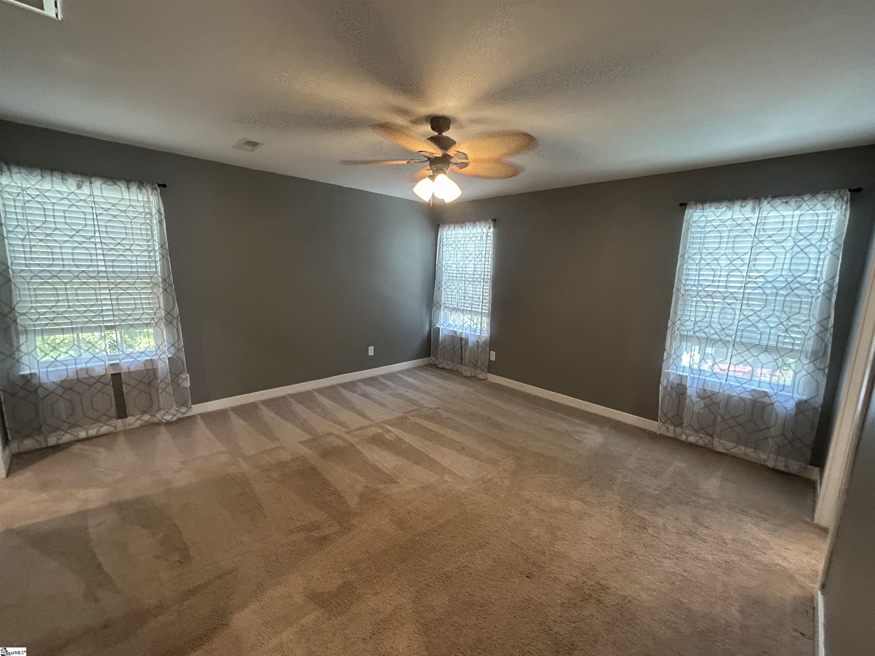 Easley, South Carolina 29642, United States, 4 Bedrooms Bedrooms, ,3 BathroomsBathrooms,Residential,Active,195955