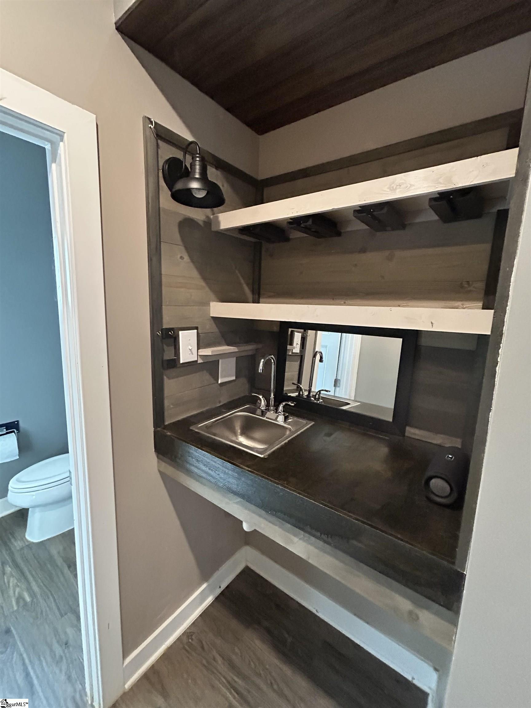 Easley, South Carolina 29642, United States, 4 Bedrooms Bedrooms, ,3 BathroomsBathrooms,Residential,Active,195955