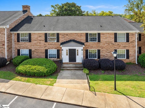 Photo of 925 Cleveland Street Unit 94, Greenville, SC 29601 (MLS # 1605810)