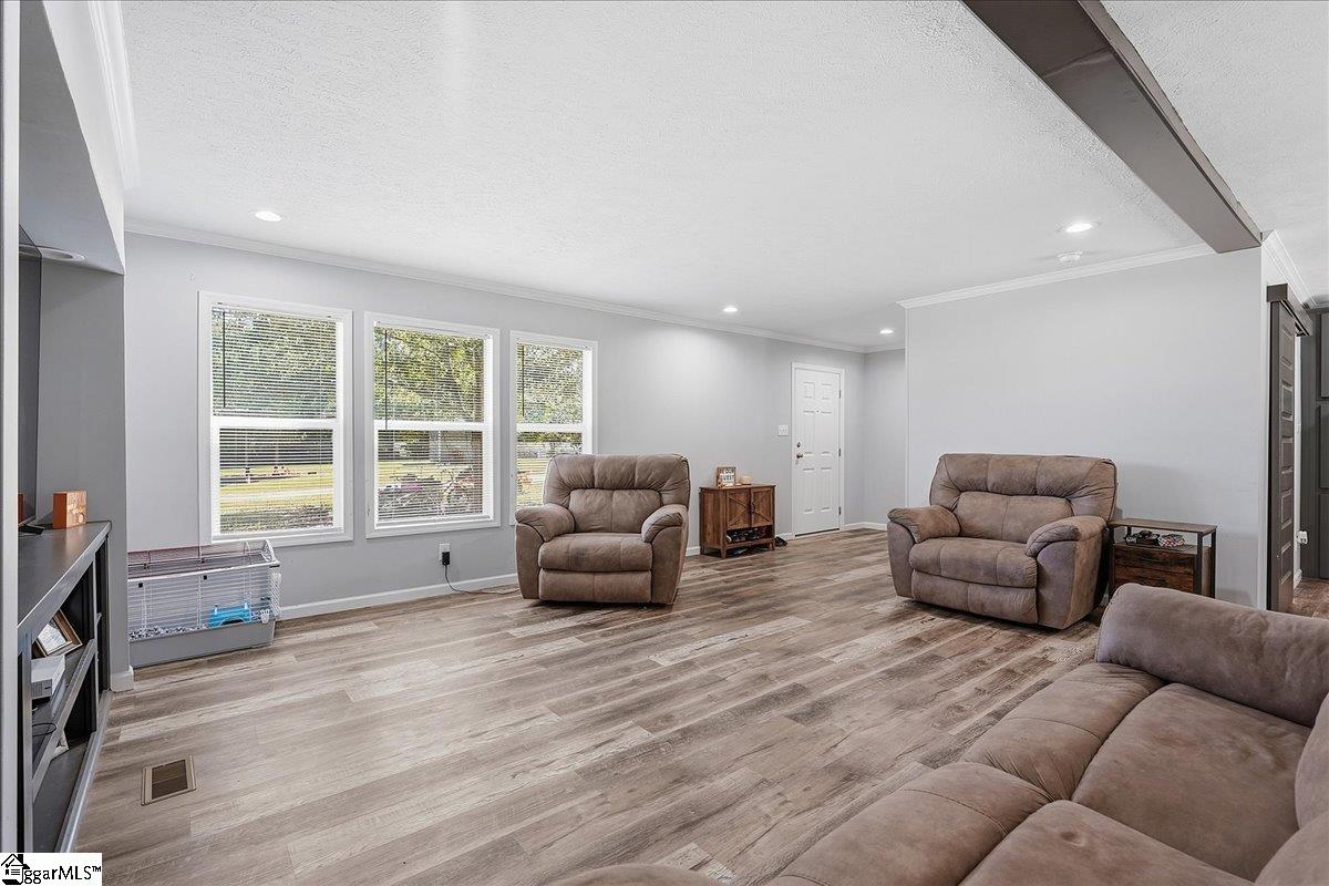 117 Viewmont Drive