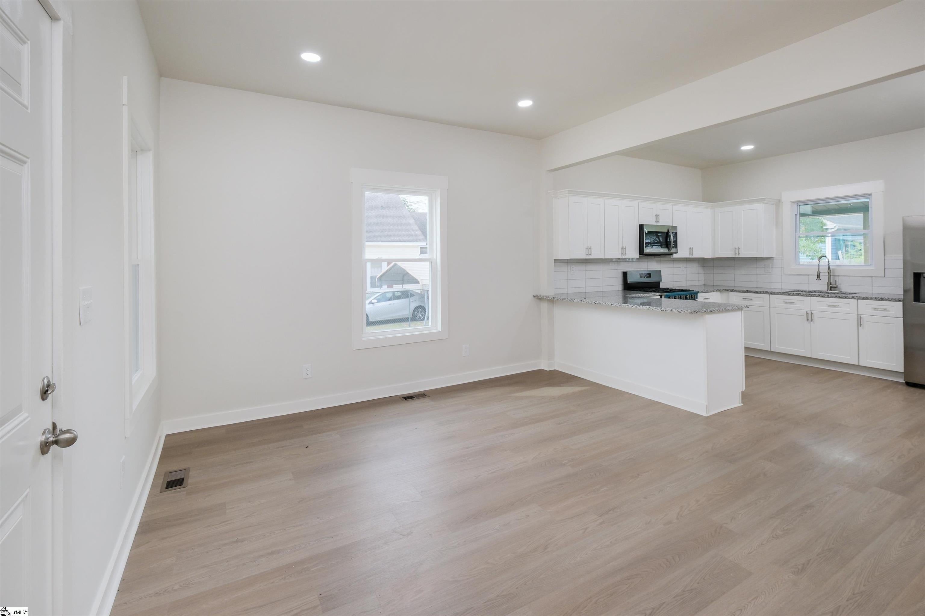 59 Smythe Avenue