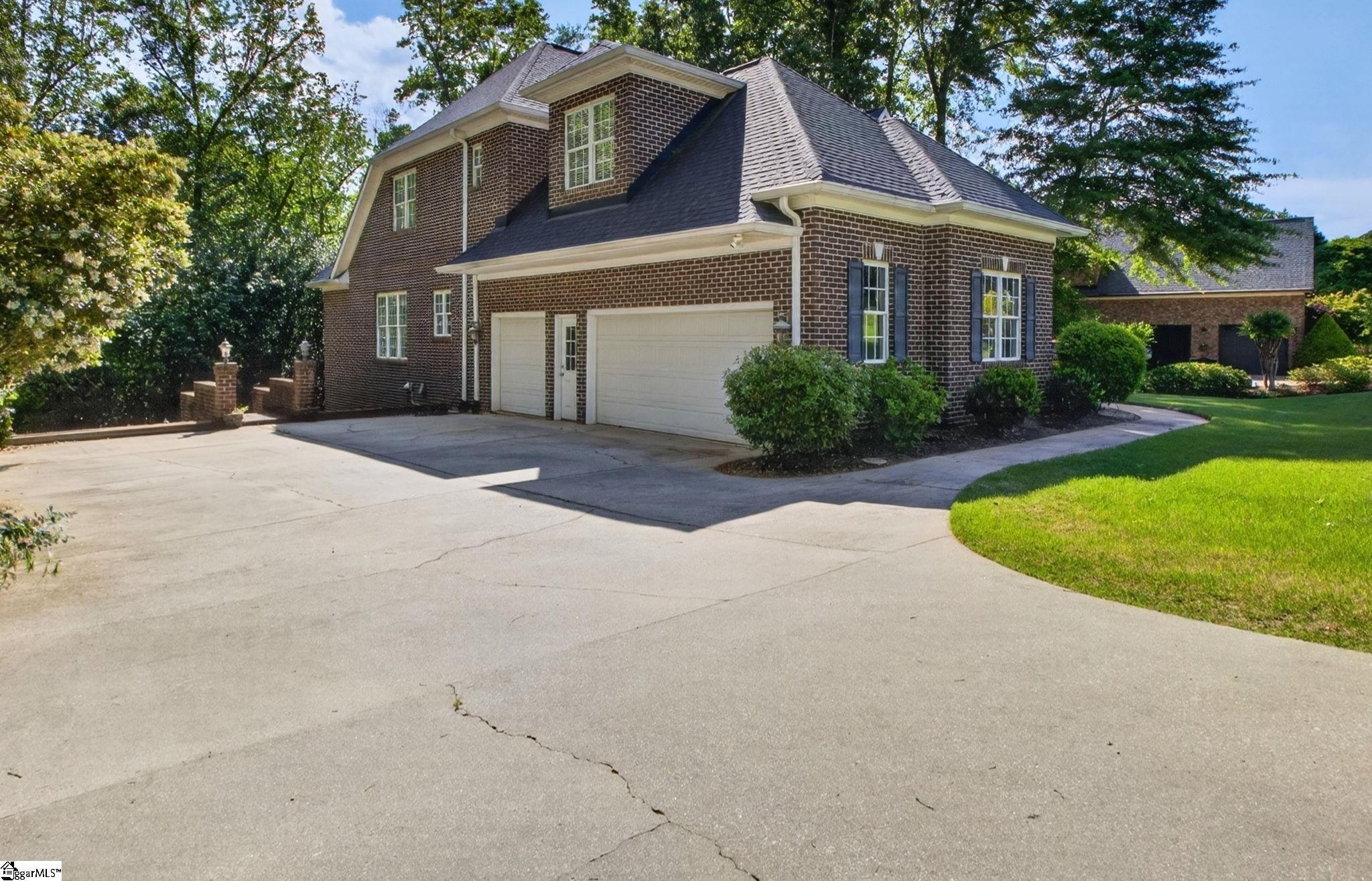 14 Sycamore Ridge Drive