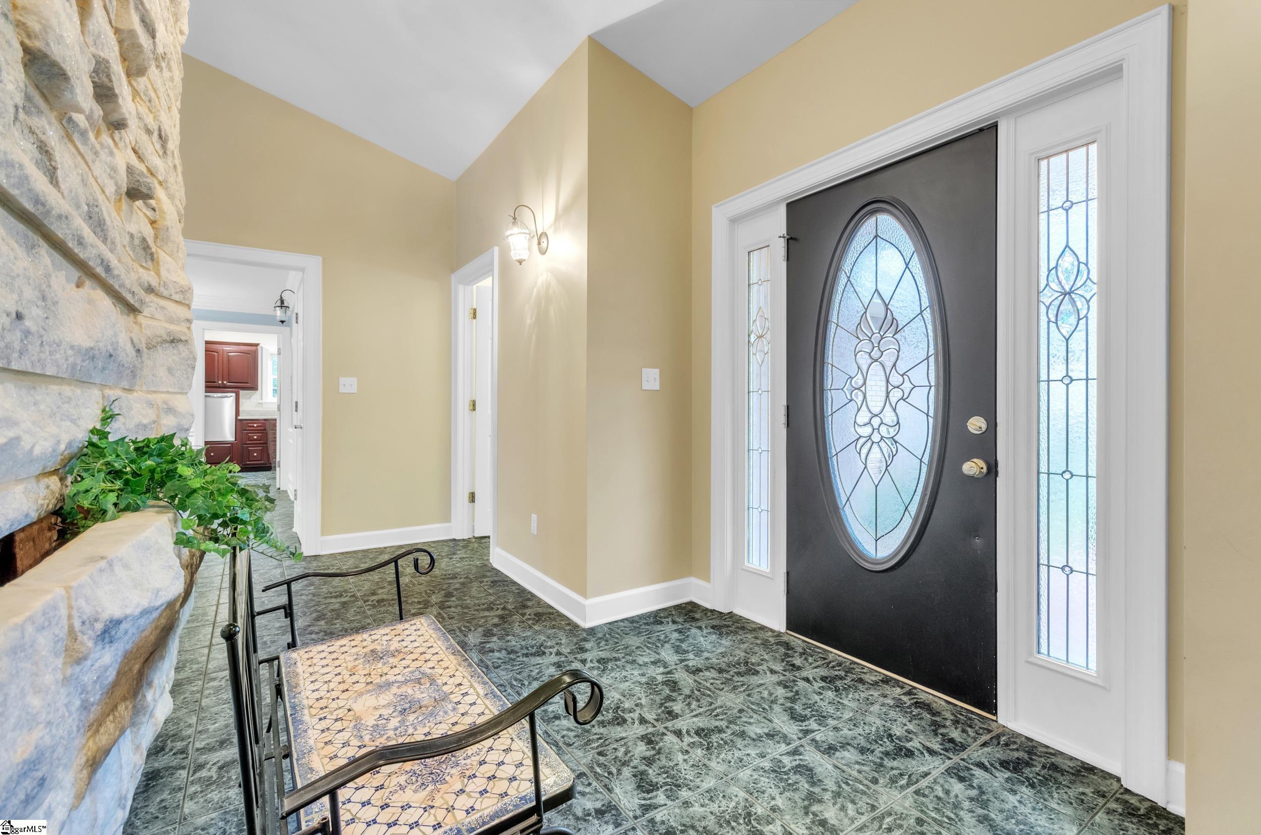 Greenville, South Carolina 29609, United States, 4 Bedrooms Bedrooms, ,4 BathroomsBathrooms,Residential,Active,90411