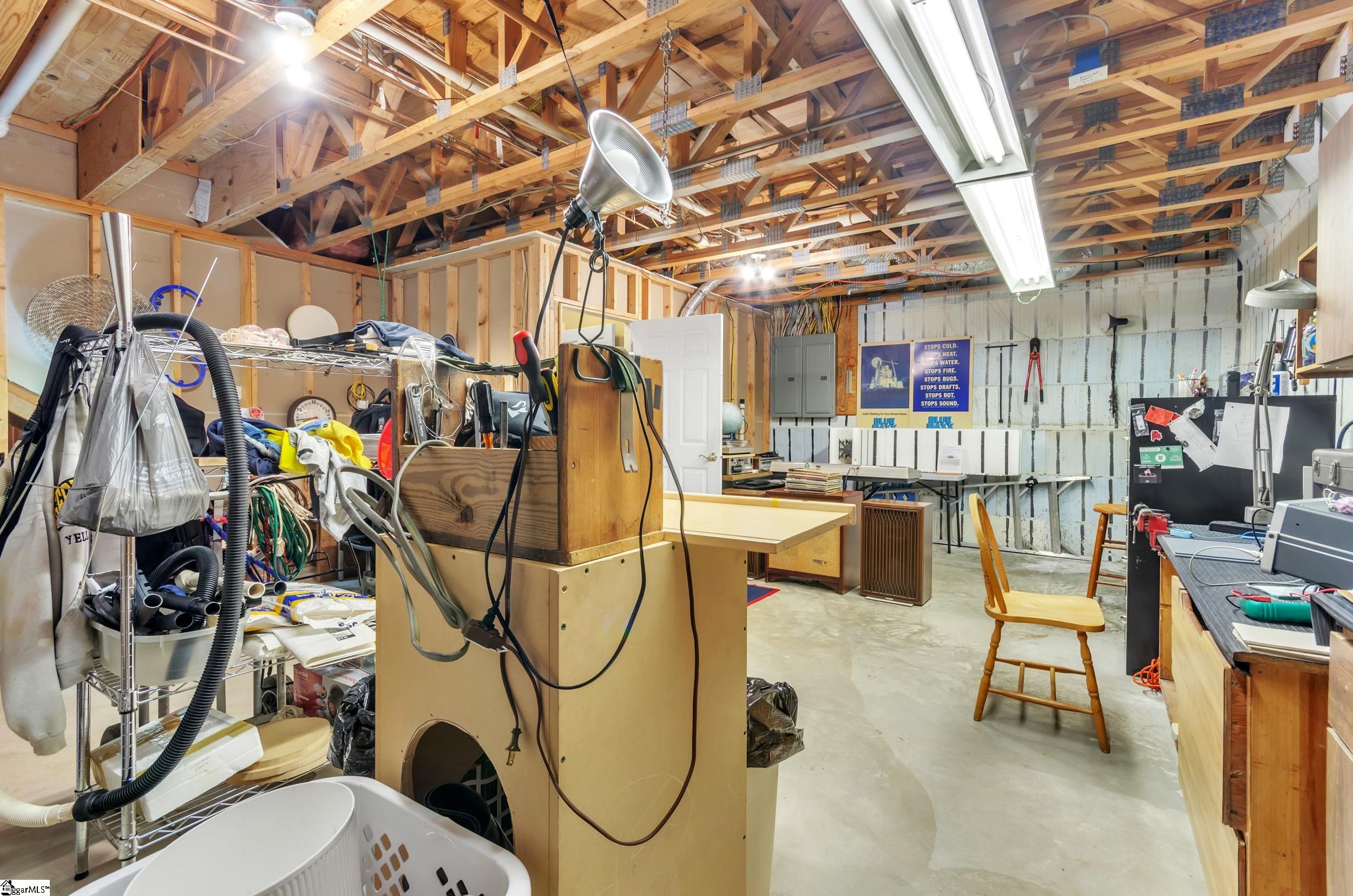 Greenville, South Carolina 29609, United States, 4 Bedrooms Bedrooms, ,4 BathroomsBathrooms,Residential,Active,90411