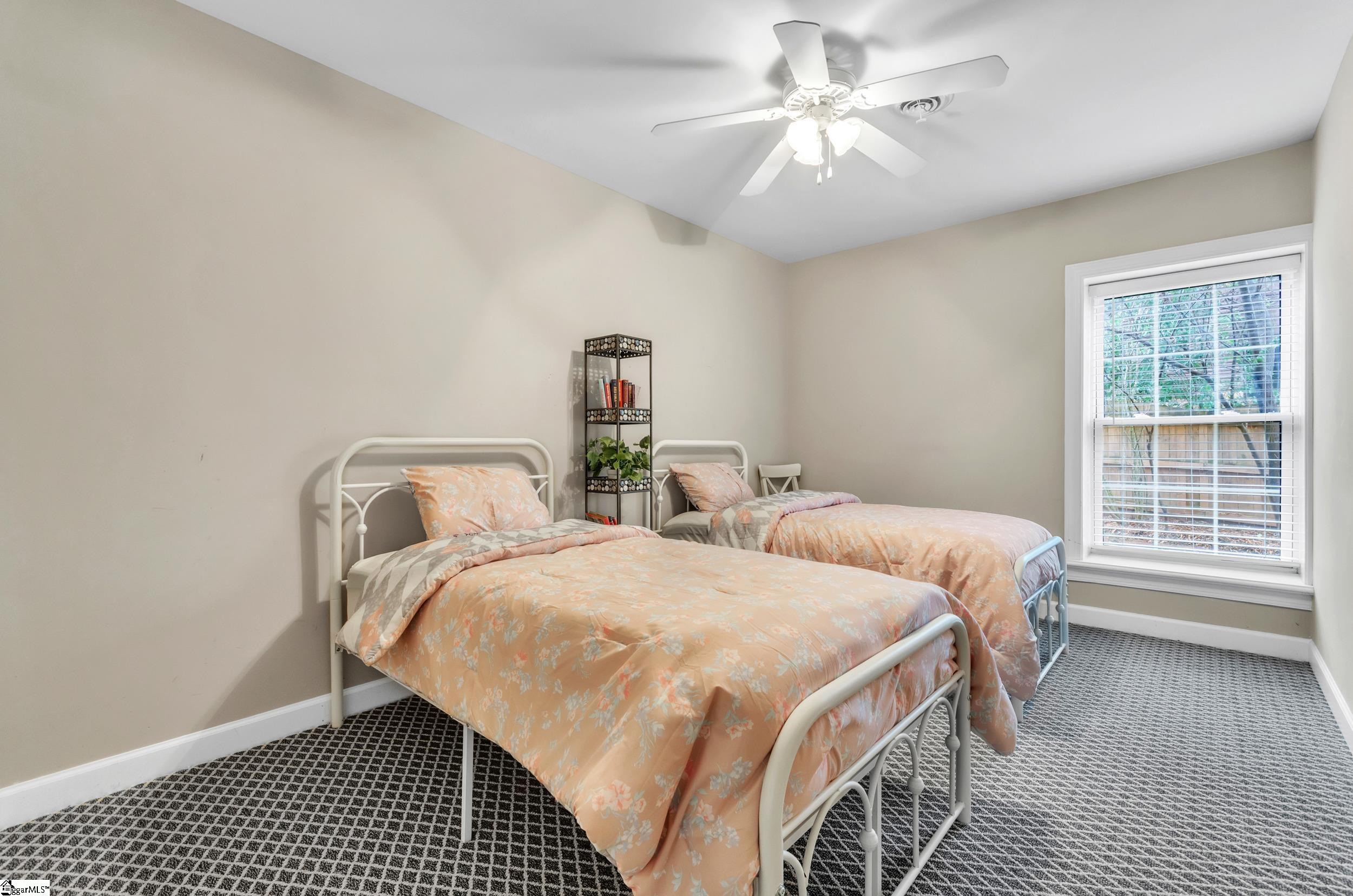 Greenville, South Carolina 29609, United States, 4 Bedrooms Bedrooms, ,4 BathroomsBathrooms,Residential,Active,90411