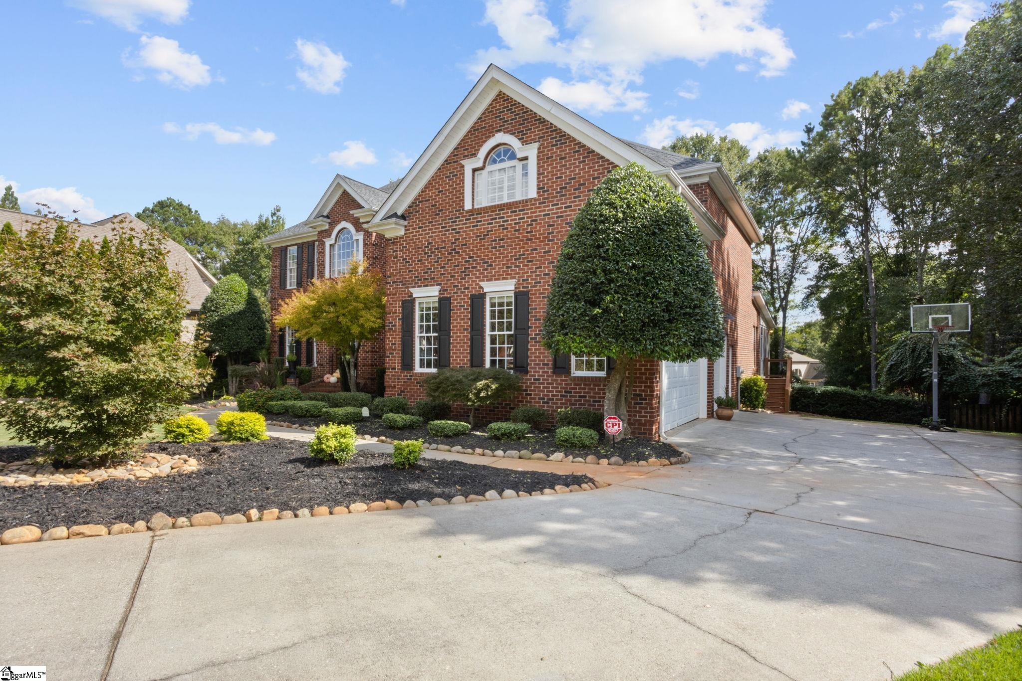 Real Estate Search 4 107 Fazio Court