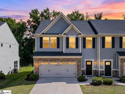 Photo of 514 Martin Creek Drive, Simpsonville, SC 29680 (MLS # 1593400)