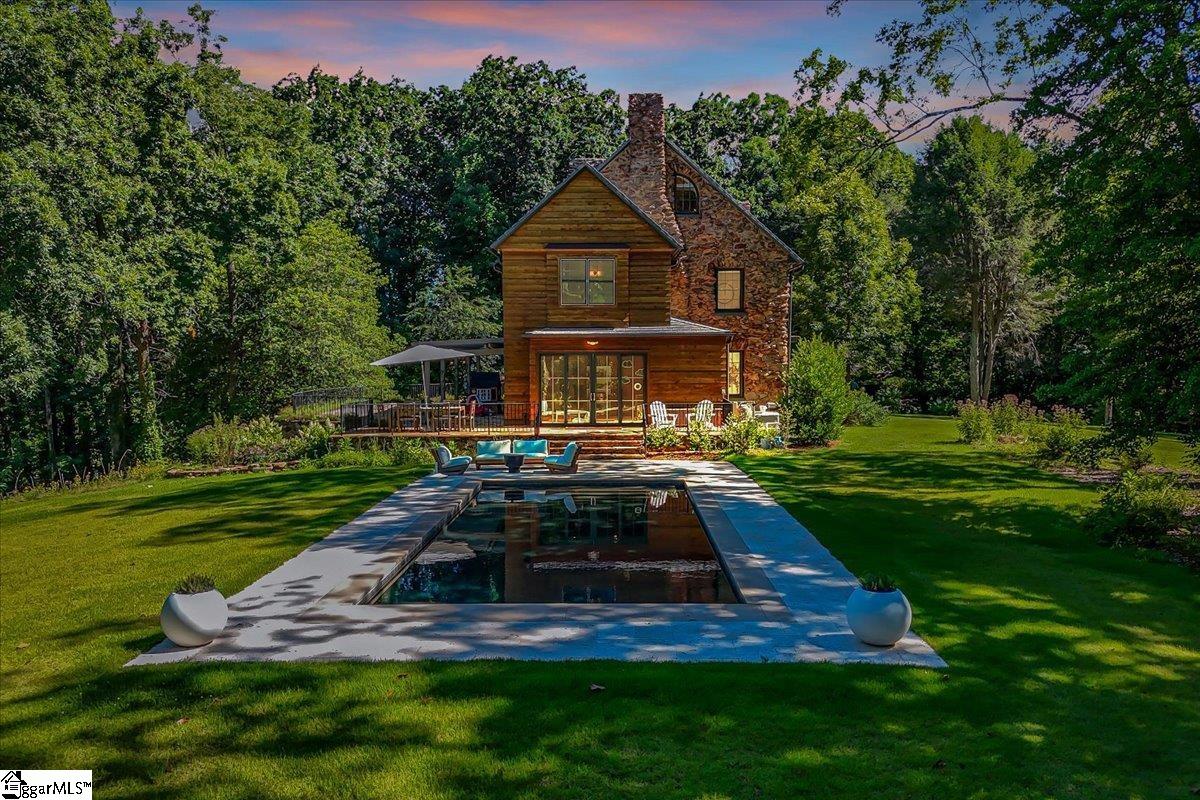 Greenville, South Carolina 29609, United States, 5 Bedrooms Bedrooms, ,4 BathroomsBathrooms,Residential,Active,109180