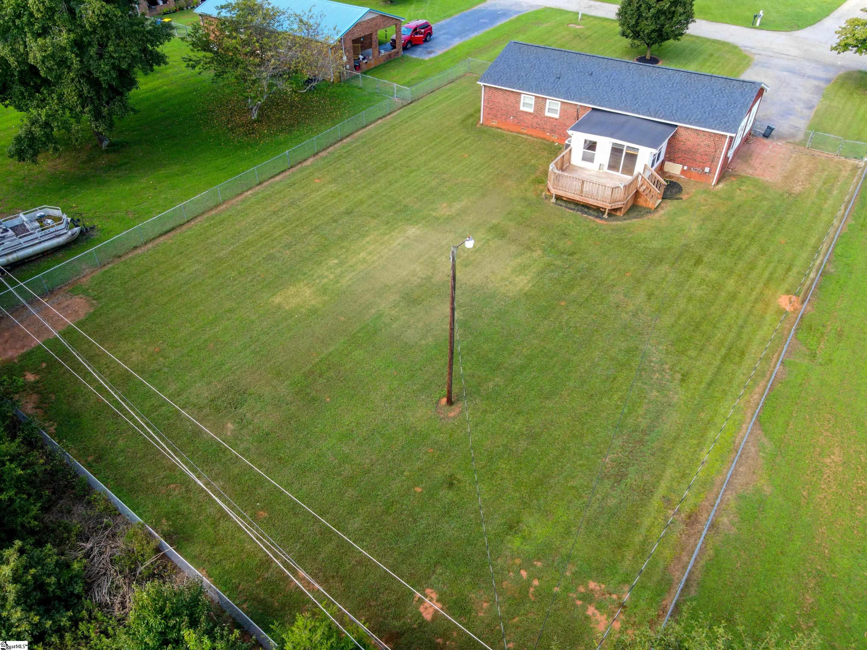 Chesnee, South Carolina 29323, United States, 3 Bedrooms Bedrooms, ,2 BathroomsBathrooms,Residential,Active,233163