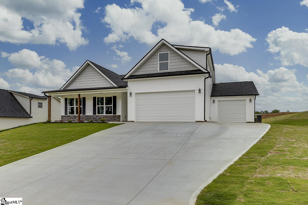 112 Walters Way
