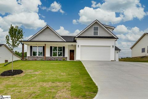 112 Walters Way Pickens SC 29671