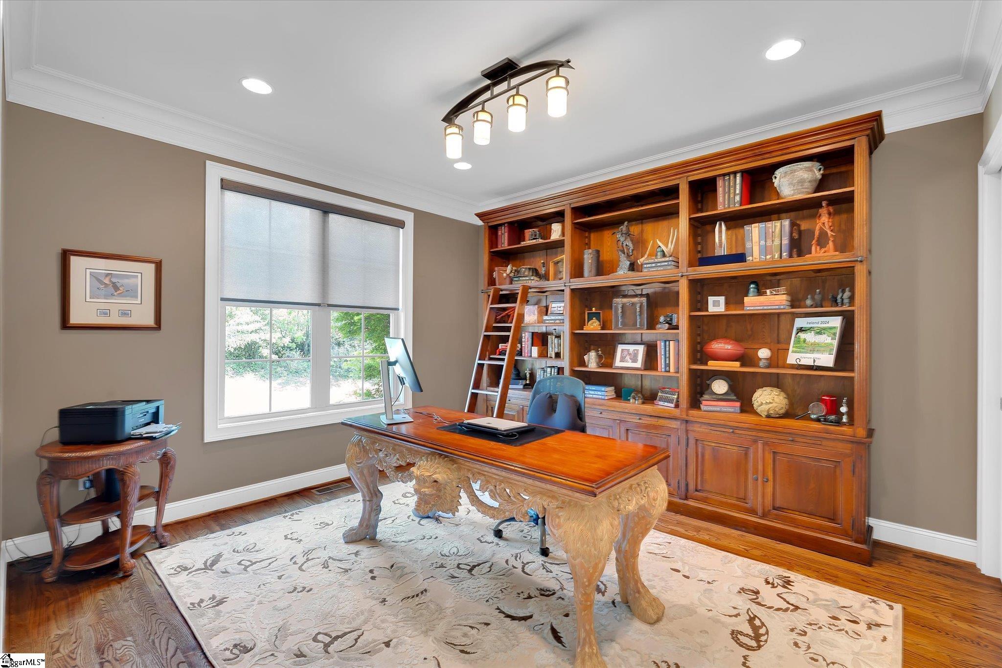 Greenville, South Carolina, 29609, United States, 4 Bedrooms Bedrooms, ,4 BathroomsBathrooms,Residential,Active,2038185