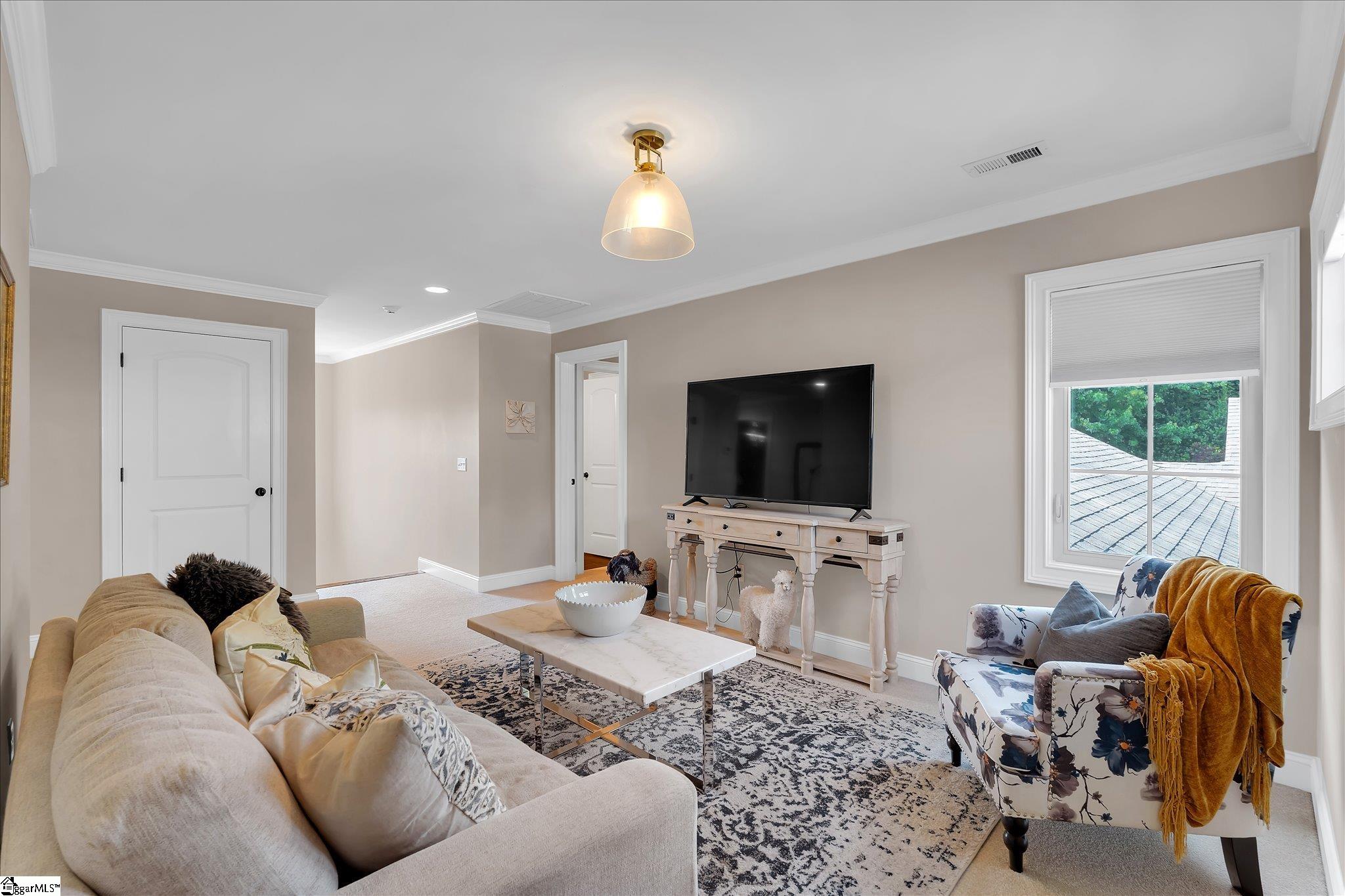 Greenville, South Carolina, 29609, United States, 4 Bedrooms Bedrooms, ,4 BathroomsBathrooms,Residential,Active,2038185