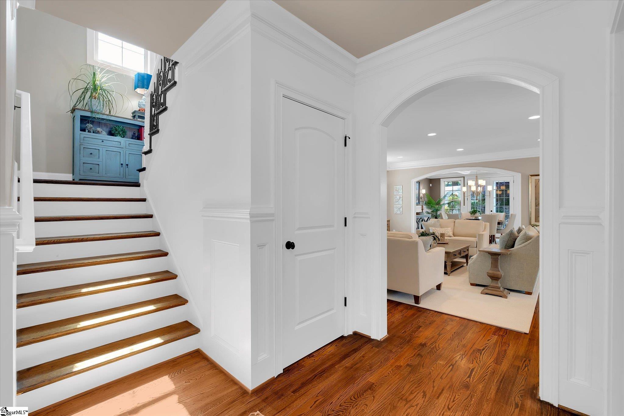Greenville, South Carolina, 29609, United States, 4 Bedrooms Bedrooms, ,4 BathroomsBathrooms,Residential,Active,2038185