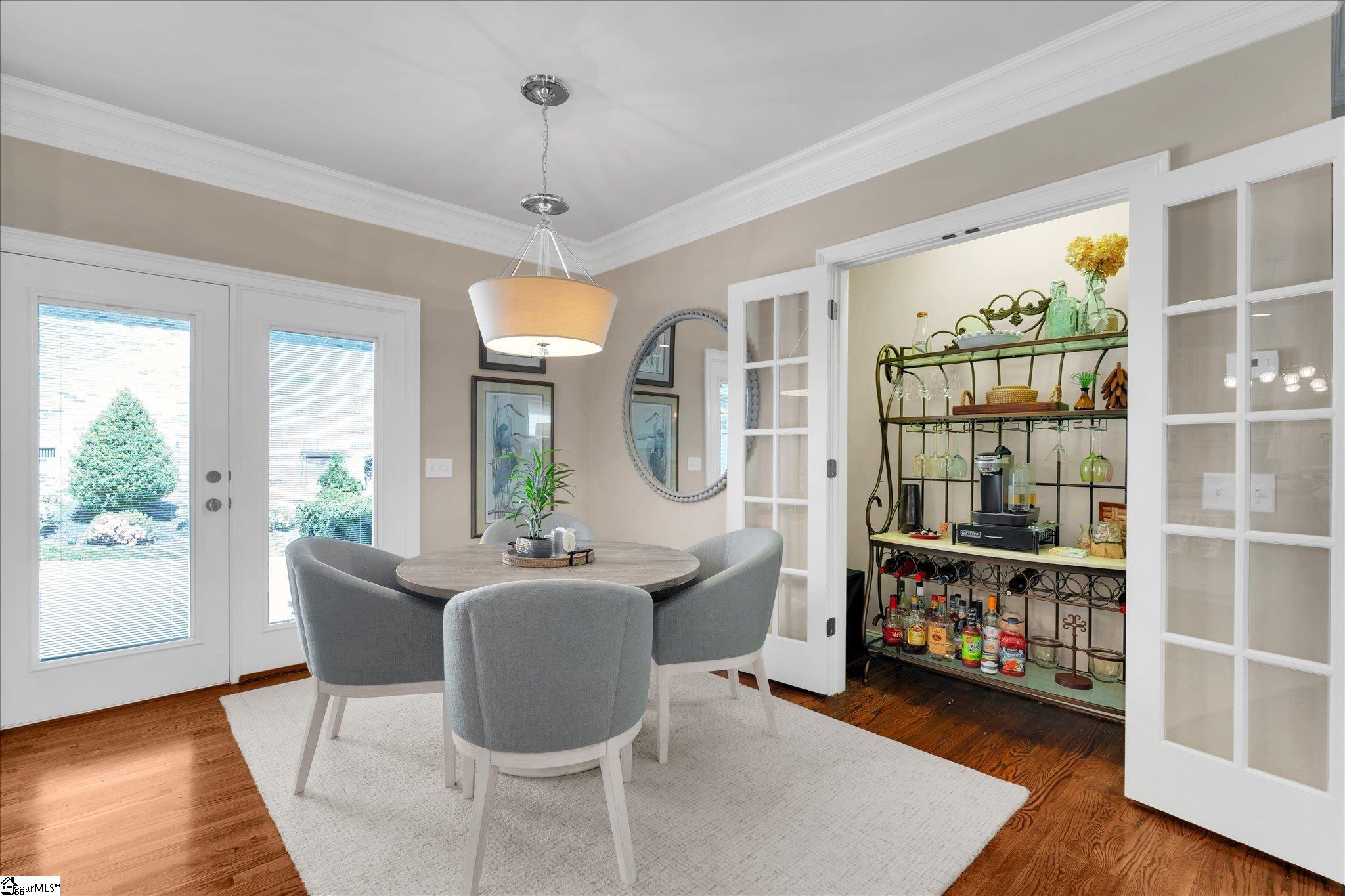 Greenville, South Carolina, 29609, United States, 4 Bedrooms Bedrooms, ,4 BathroomsBathrooms,Residential,Active,2038185