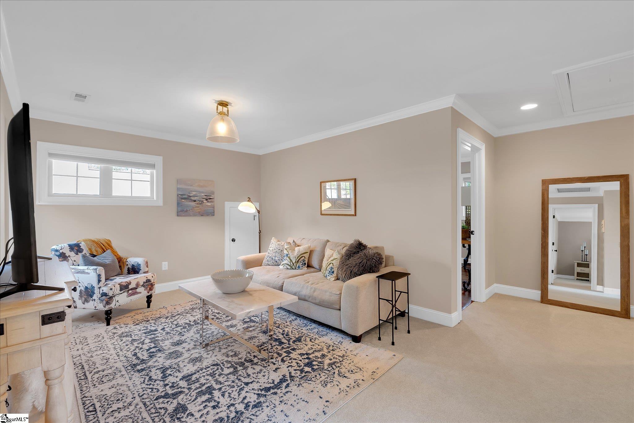 Greenville, South Carolina, 29609, United States, 4 Bedrooms Bedrooms, ,4 BathroomsBathrooms,Residential,Active,2038185