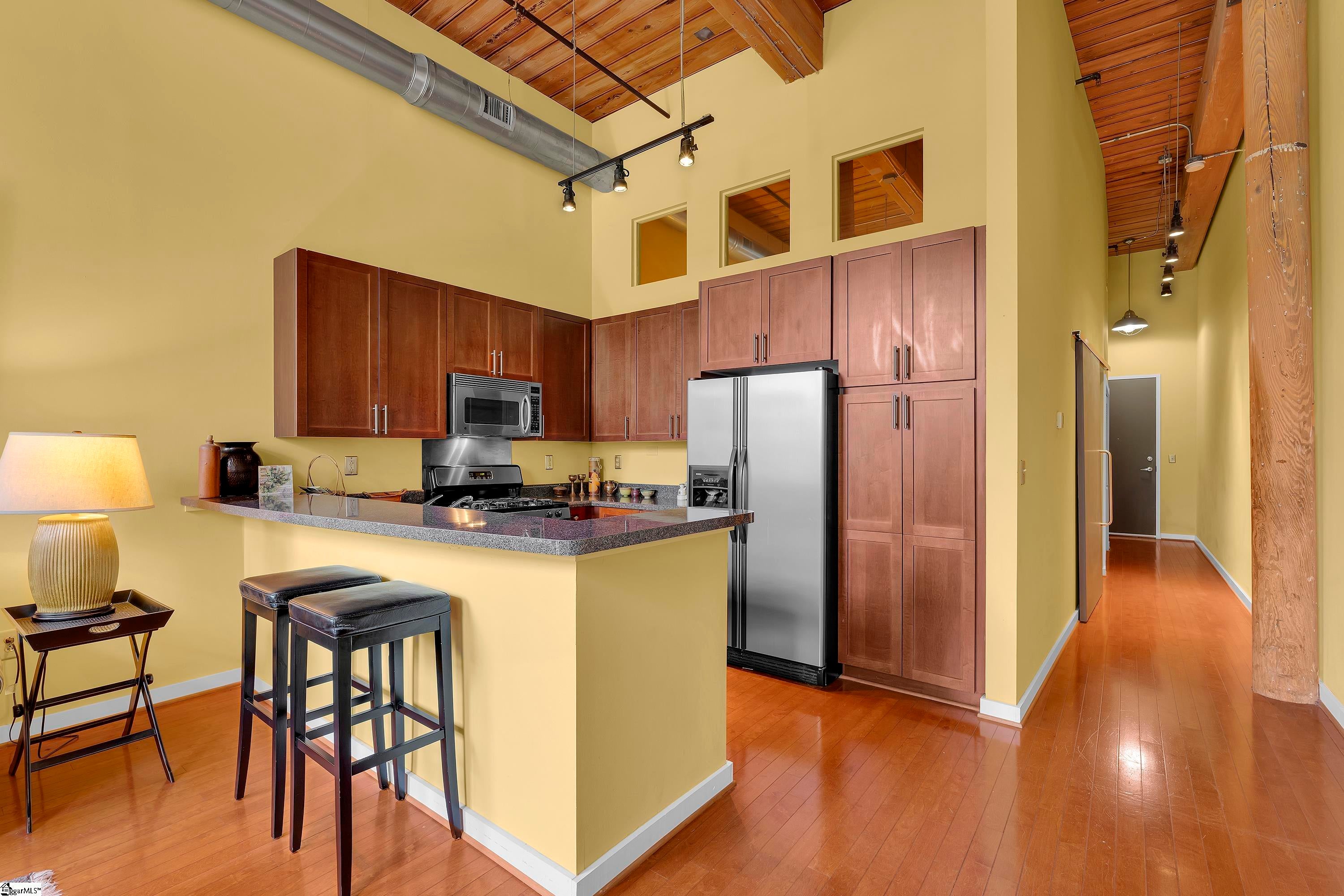 400 Mills Avenue Unit 109