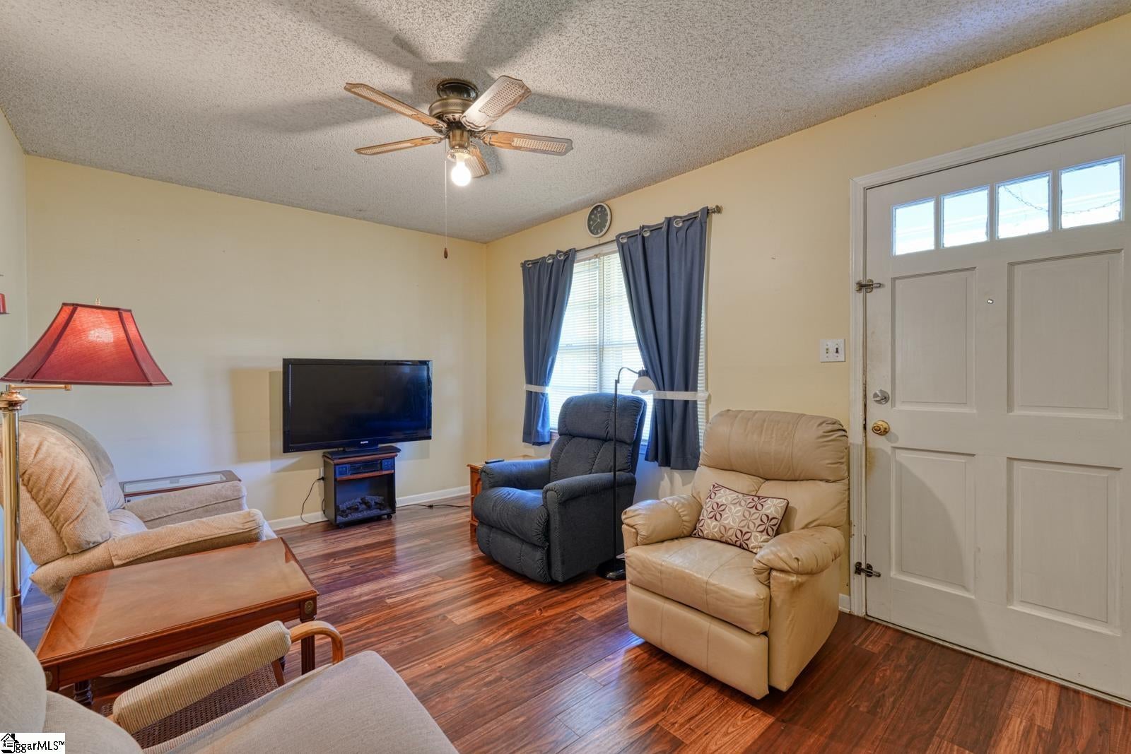 Real Estate Search 2 120 Sunnydale Circle